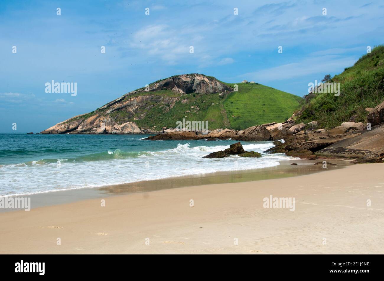 Praia do Meio Beach in der Nähe von Grumari, Rio de Janeiro, Brasilien Stockfoto