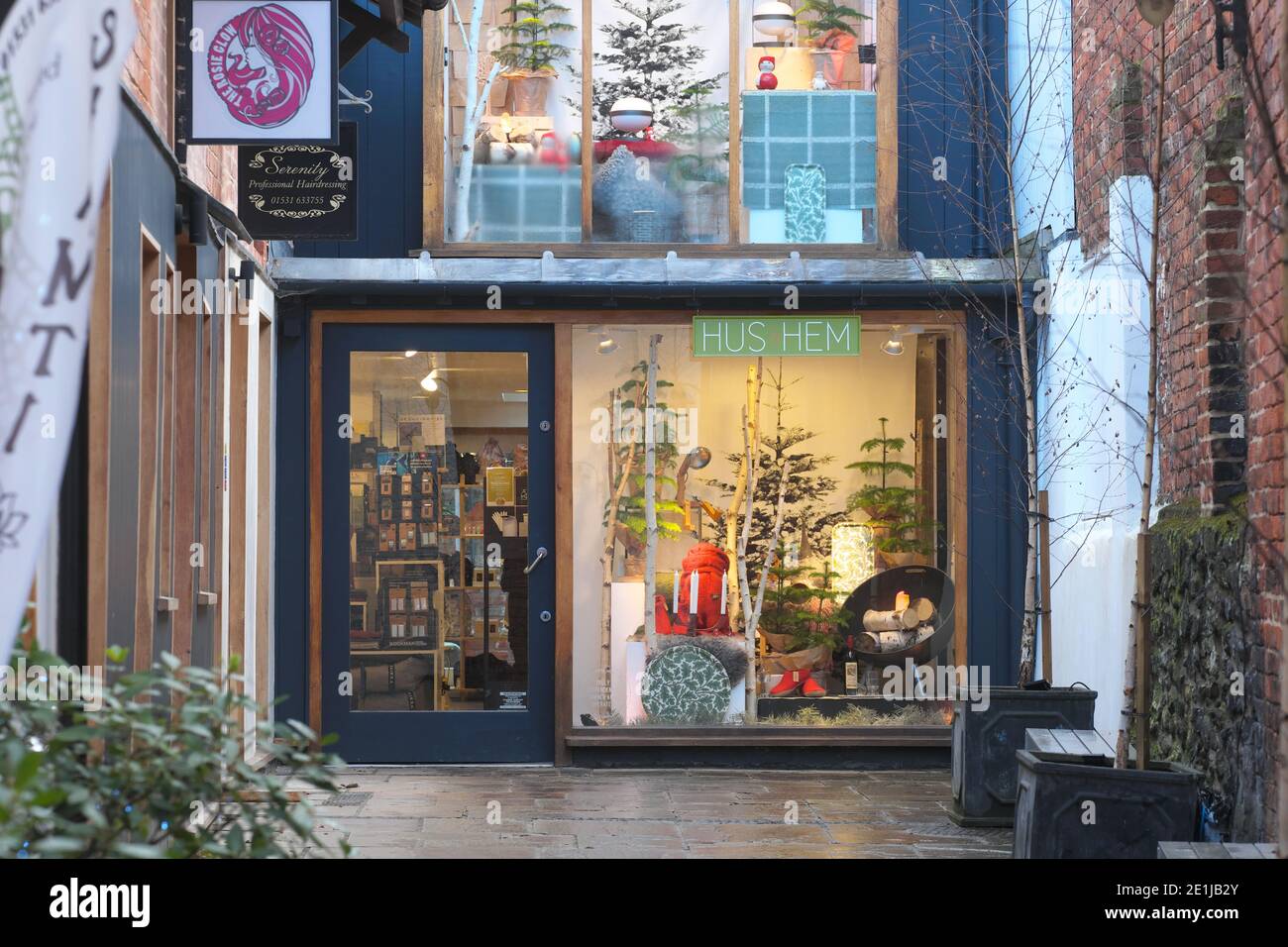 Ledbury Herefordshire UK - die stilvolle Hus und Hem Scandinavian Design Store Shop im Design Quarter Bereich Stockfoto