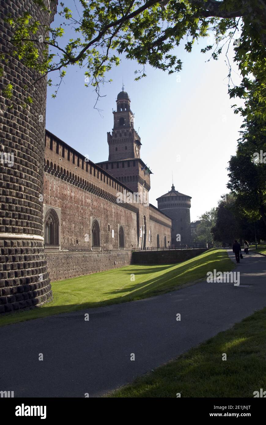 Castello Sforzesco (Castello Sforzesco), das heute Stadtmuseen beherbergt, Mailand, Italien. Stockfoto