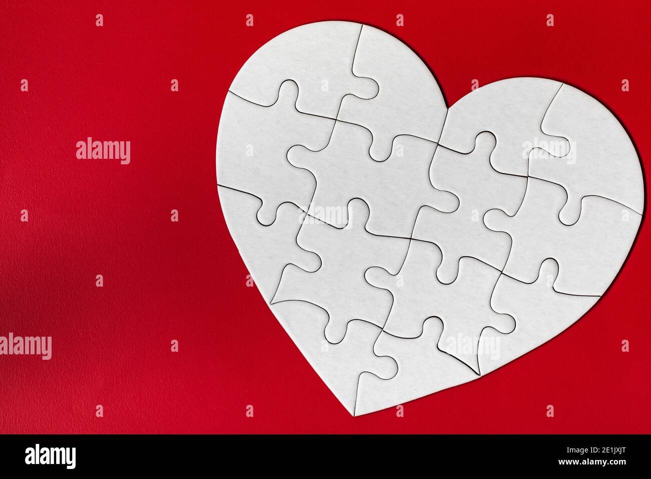 Heart Jigsaw Puzzle Missing Piece Stockfotos Und Bilder Kaufen Alamy