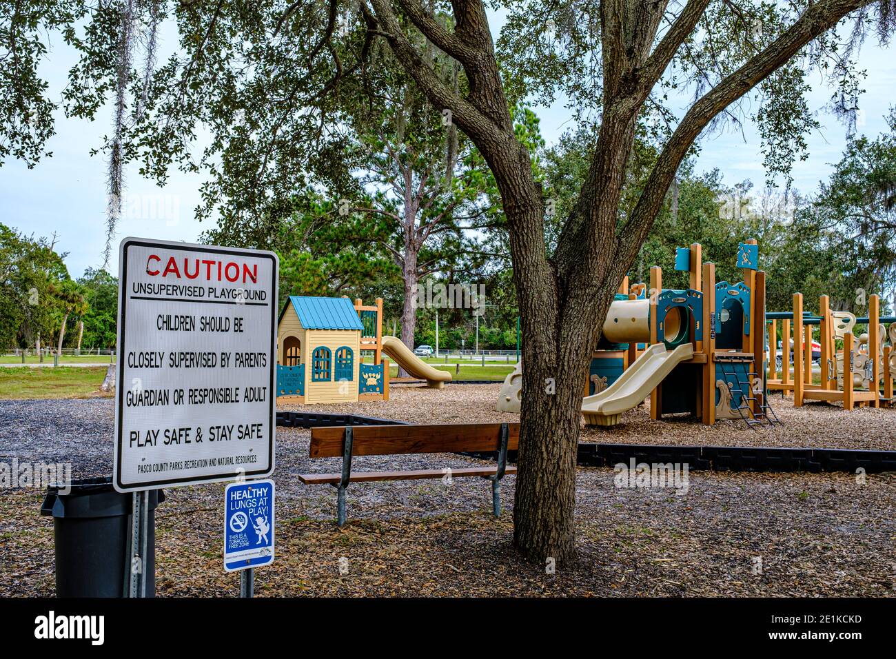 Spielplatz im Anclote River Park - Urlaub, Florida Stockfoto