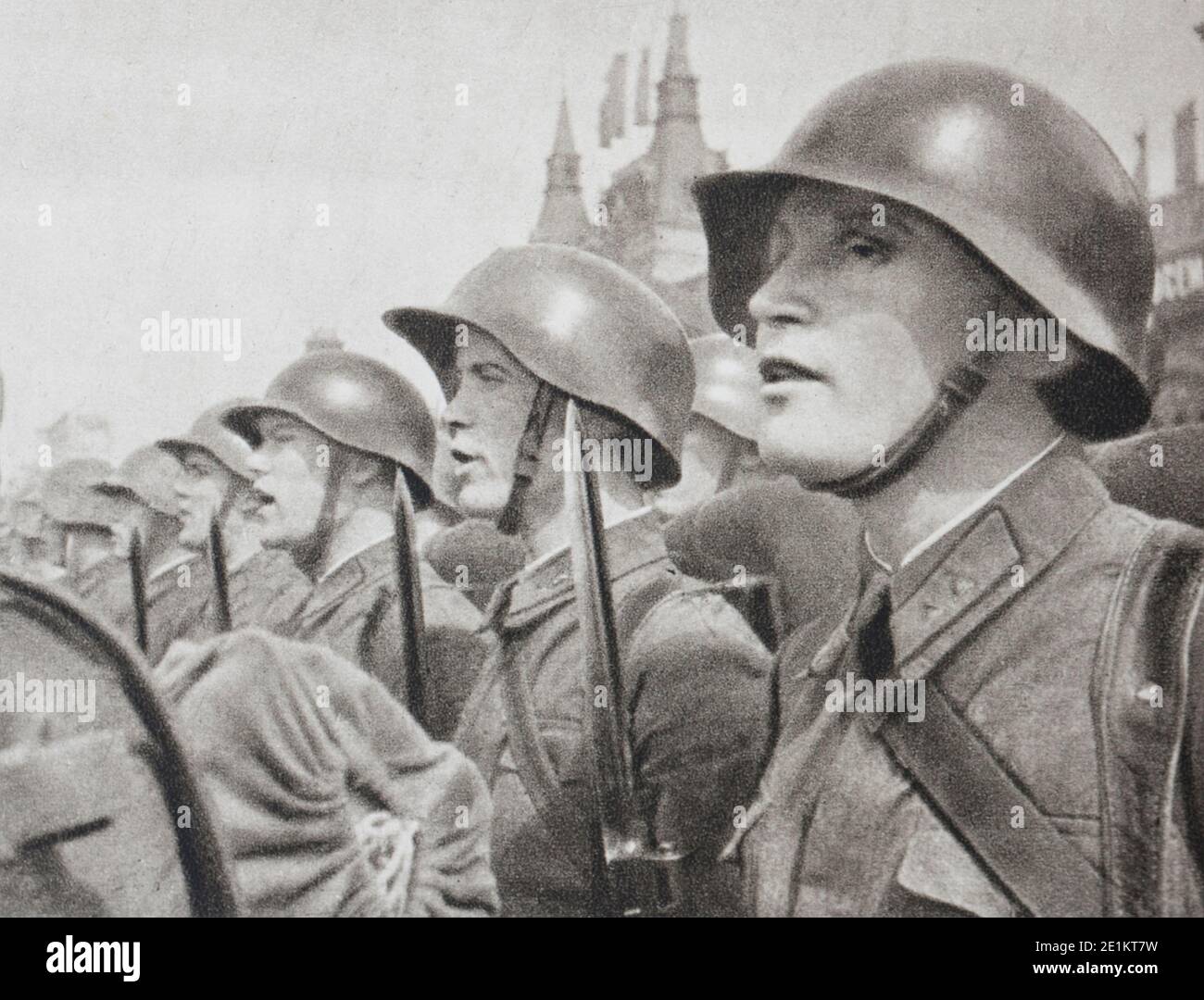 Soldat der Roten Armee vor dem Senden an den Winterkrieg (militärischer Konflikt zwischen der Sowjetunion (UDSSR) und Finnland). Es begann mit einem Sowjetischen inva Stockfoto