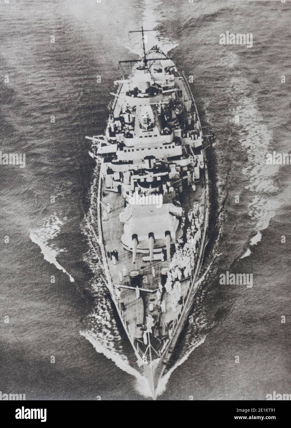 Admiral Graf Spee war ein Panzerschiff der Deutschen-Klasse'' (gepanzerte Schiff), der den Spitznamen "pocket Battleship" durch die Briten. Аt der Schlacht der River Plate ( Stockfoto