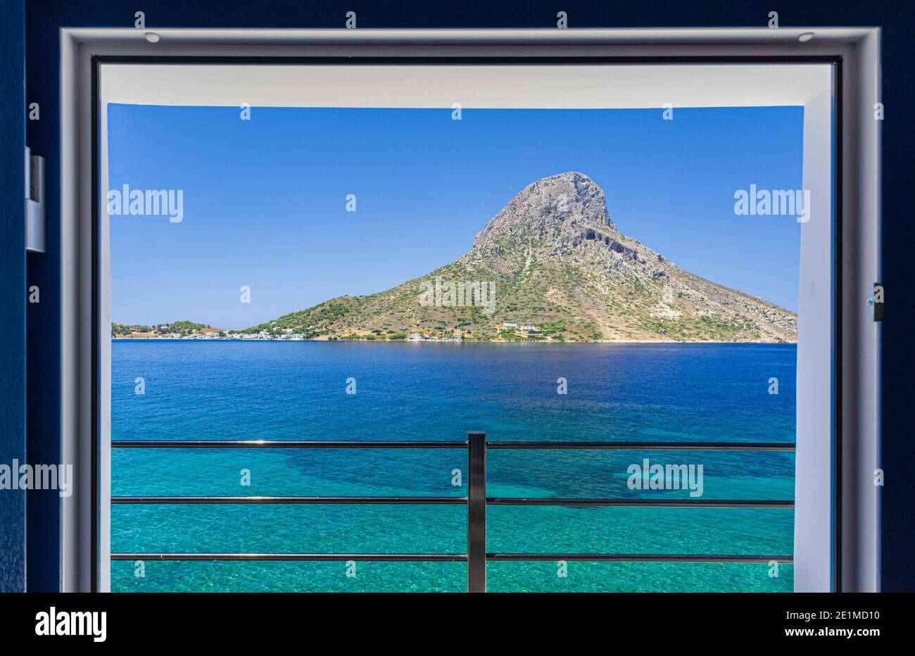 Eingang umrahmt Telendos Island, Kalymnos, Dodekanes, Griechenland Stockfoto