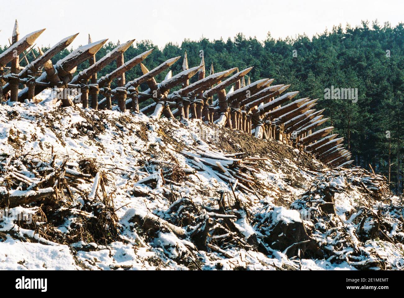 Der Gladiator Film Set 1999 für die Eröffnungsschlacht, in 'Germania', Bourne Woods, Farnham, Surrey, England, Großbritannien Stockfoto