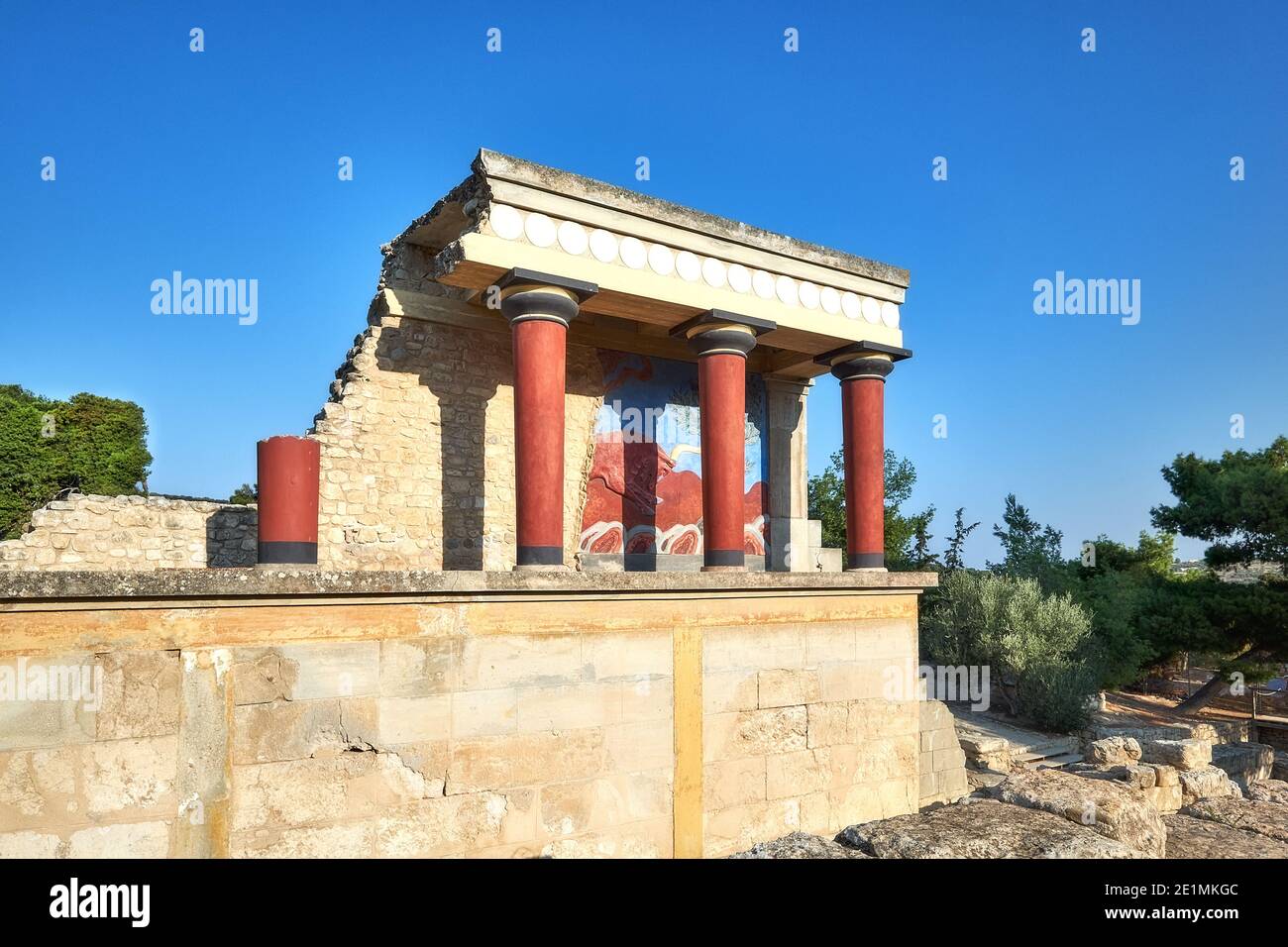 Restaurierung des Tempels von Cnossos. Der Nordportico in Knossos, Kreta, Griechenland. Stockfoto