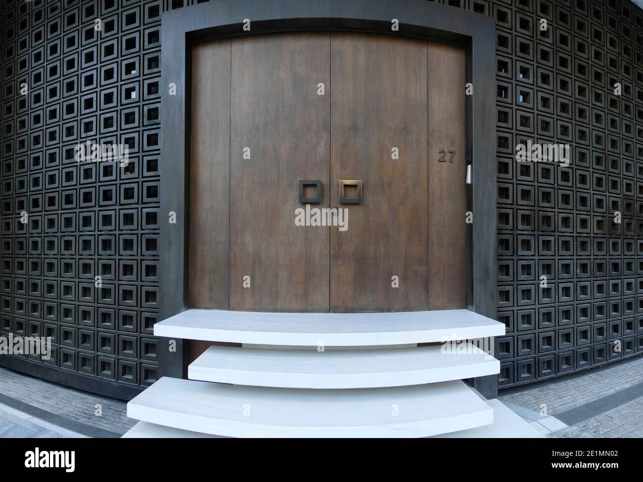 Griechenland Athen EINE schwarze Tür Stockfoto