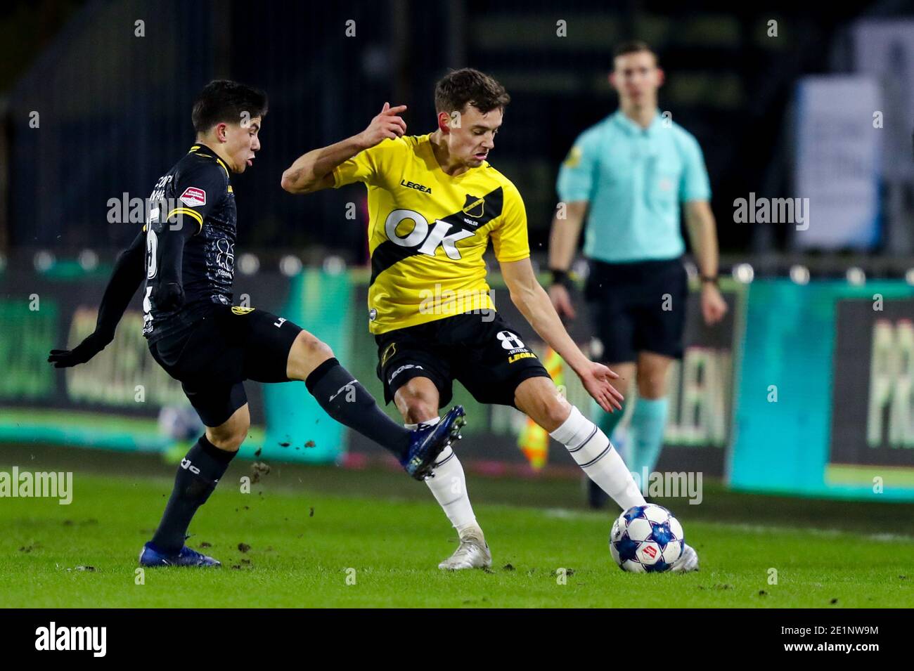 BREDA, NIEDERLANDE - 8. JANUAR: L-R: Colin Rosler von NAC Breda während des niederländischen Keukenkampioendivisie-Spiels zwischen NAC Breda und Roda JC im Rat Verlegh-Stadion am 8. Januar 2021 in Breda, Niederlande (Foto: Gino van Outheusden/BSR AgencyOrange PicturesAlamy Live News) Stockfoto