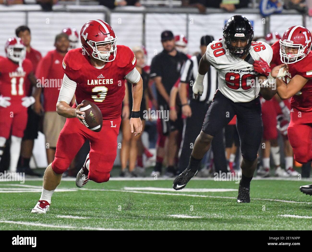 24. August 2018 Costa Mesa, CA.insgesamt Nummer eins Prep Prospect Corona Centennial Defensive Lineman Korey Foreman #90 Zeichen mit USC.Foreman wählte USC gegenüber Clemson, Louisiana State und Georgia.CIF-SS Prep Football Varsity Centennial v.a. Orange Lutheran. Louis Lopez/Modern Exposure Stockfoto