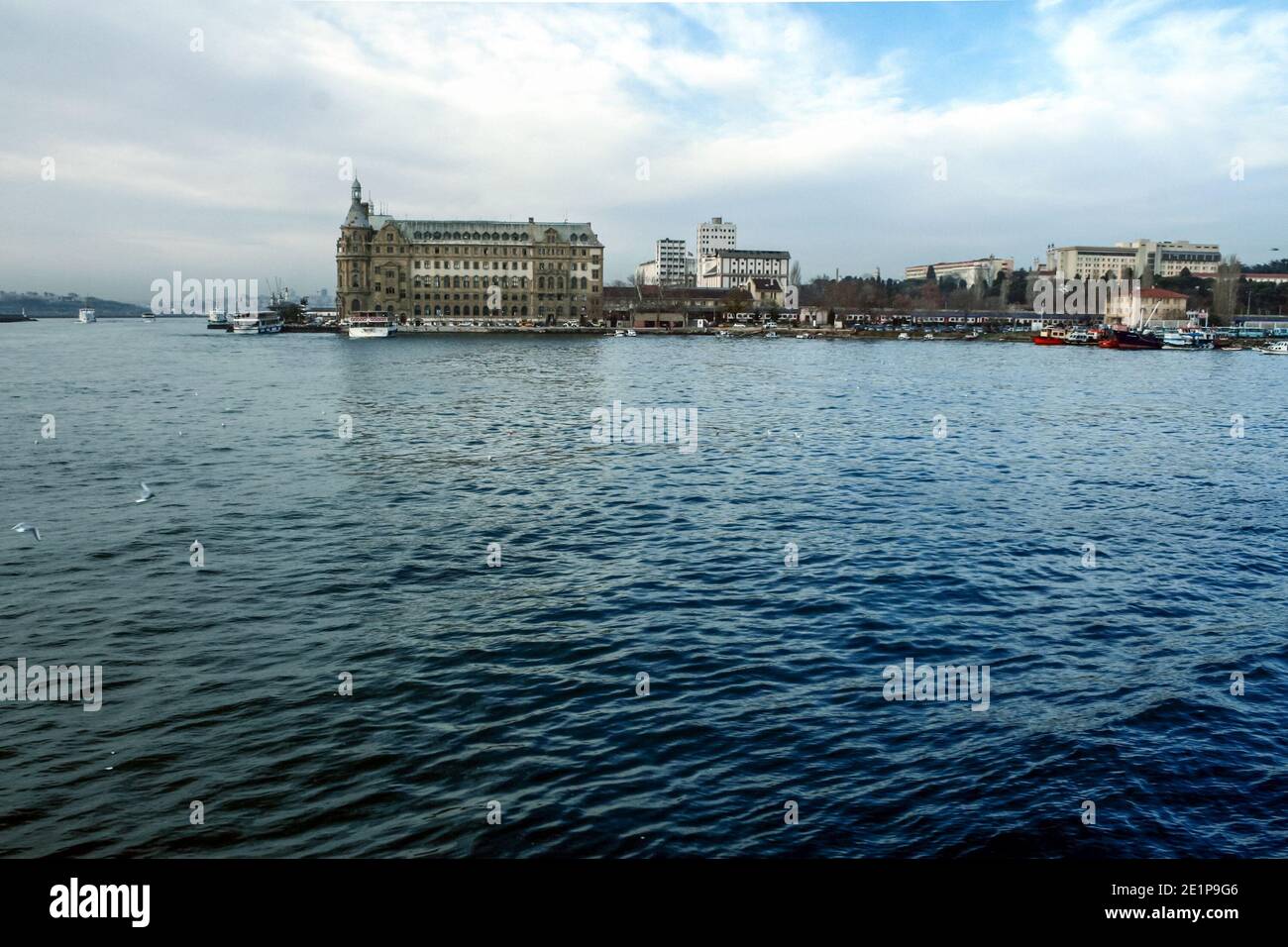 Haydarpasa Gari Bahnhof Hauptgebäude in Kadikoy mit seiner typisch deutschen Architektur. Der Bahnhof Haydarpasa war früher die wichtigste asiatische Eisenbahn Stockfoto