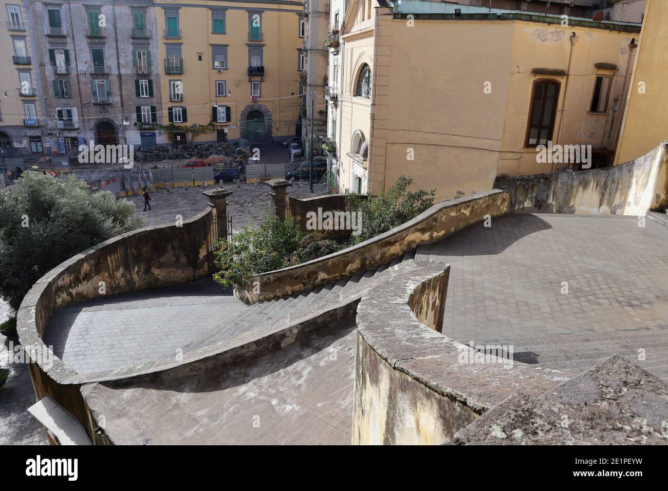 Napoli - Scale della Chiesa di San Giovanni a Carbonara Stockfoto