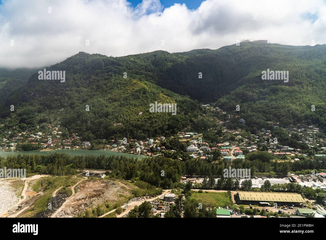 Luftaufnahme Mahés Hauptstadt Victoria Mahe Island, Seychellen Stockfoto