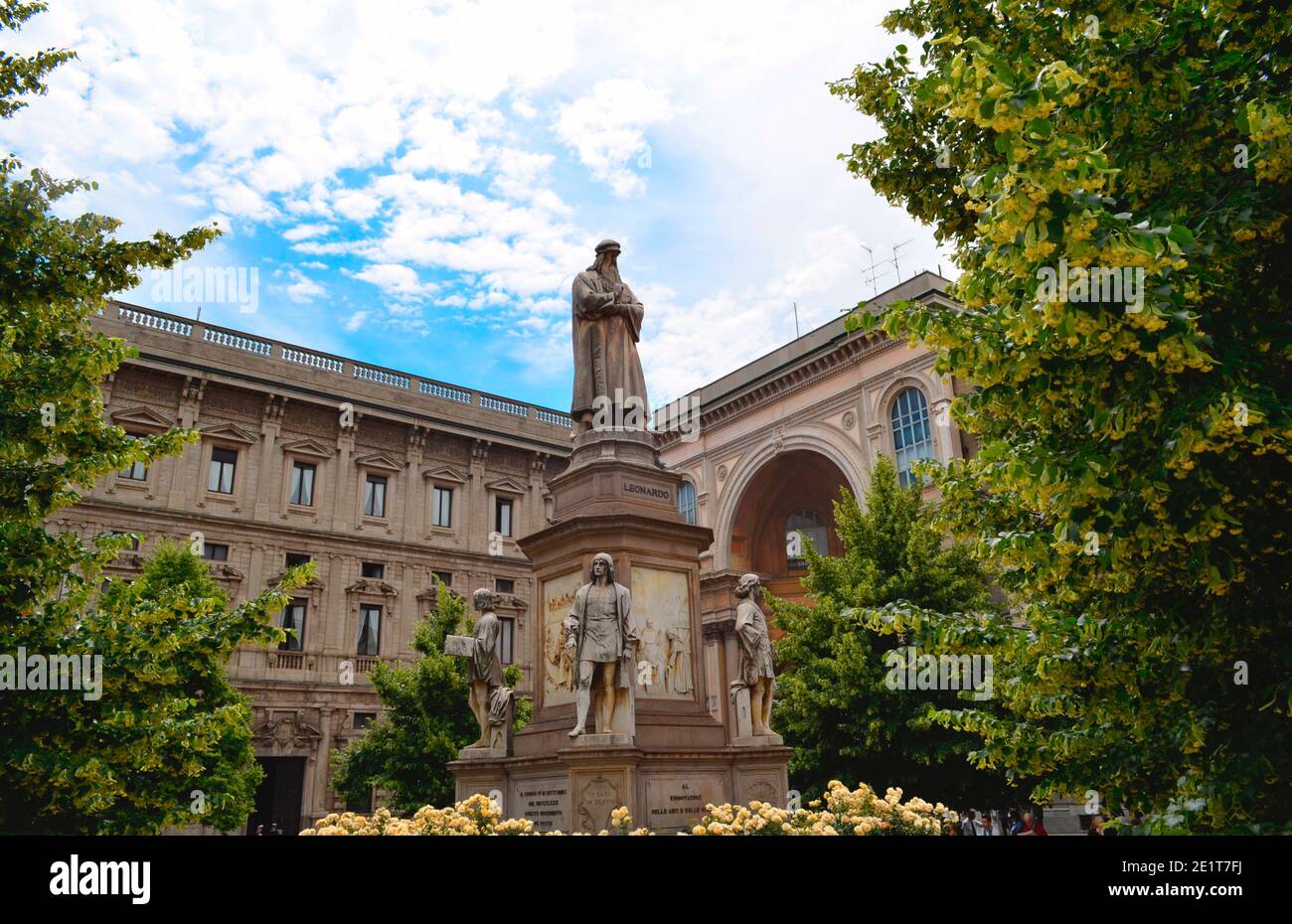 Denkmal für Leonardo da Vinci in Mailand Stockfoto