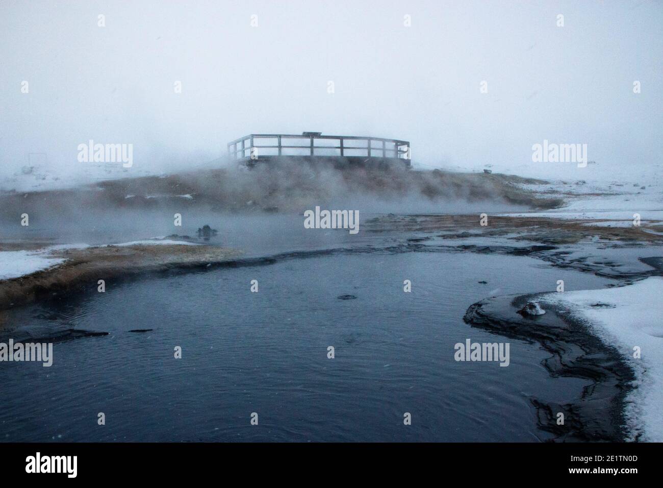 Hverir Geothermie kochender Schlamm heißen Schwefel Dampf fumarole vulkanische Aktivität Myvatn See Krafla Nordisland in Europa Stockfoto
