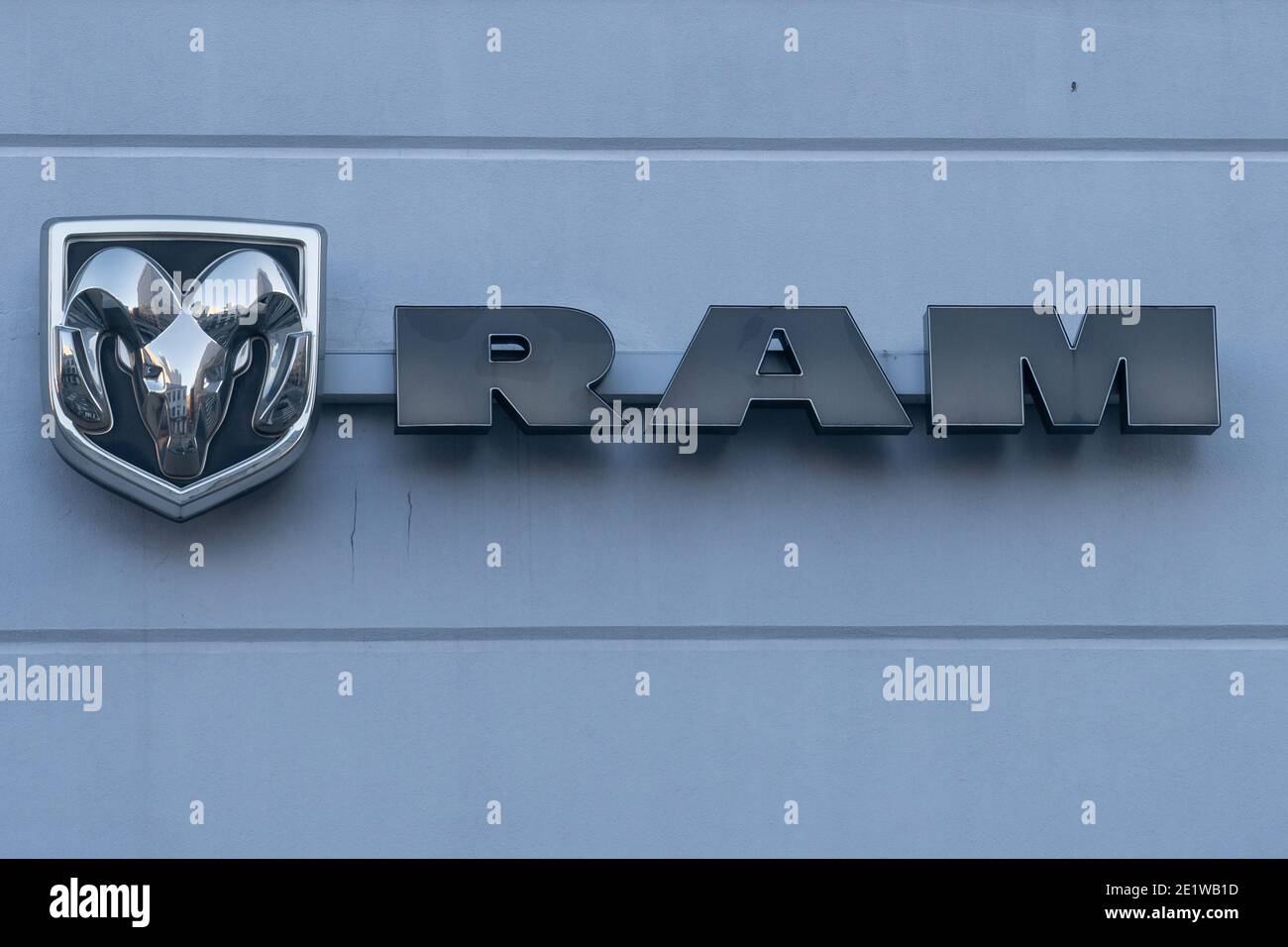 NEW YORK, NY – 07. JANUAR 2021: RAM-Logo bei einem Händler auf Manhattans Upper West Side gesehen. Stockfoto