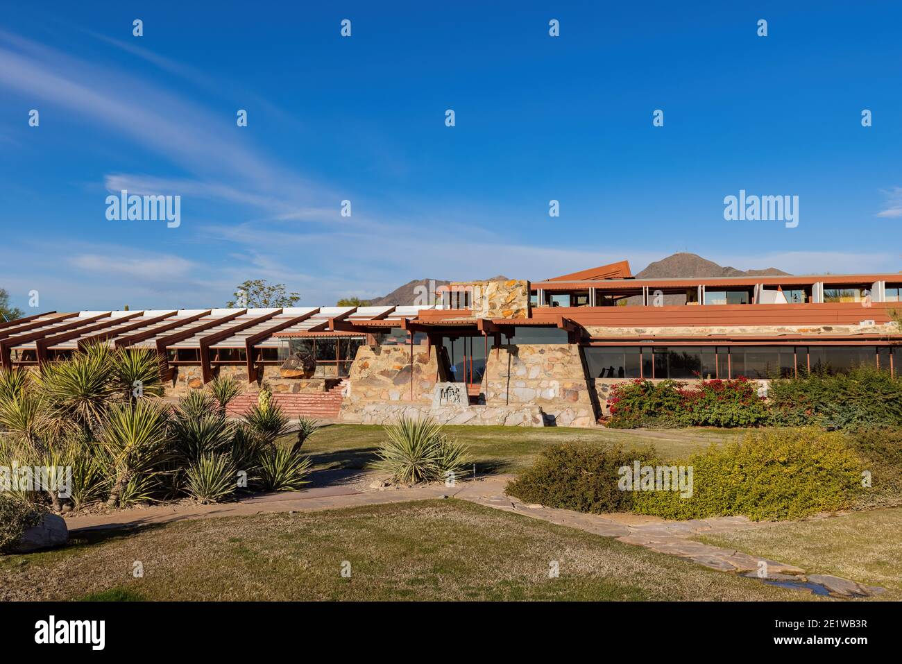 Phoneix, 2. JANUAR 2021 - Außenansicht des berühmten Taliesin West World Hertiage Gebäudes Stockfoto