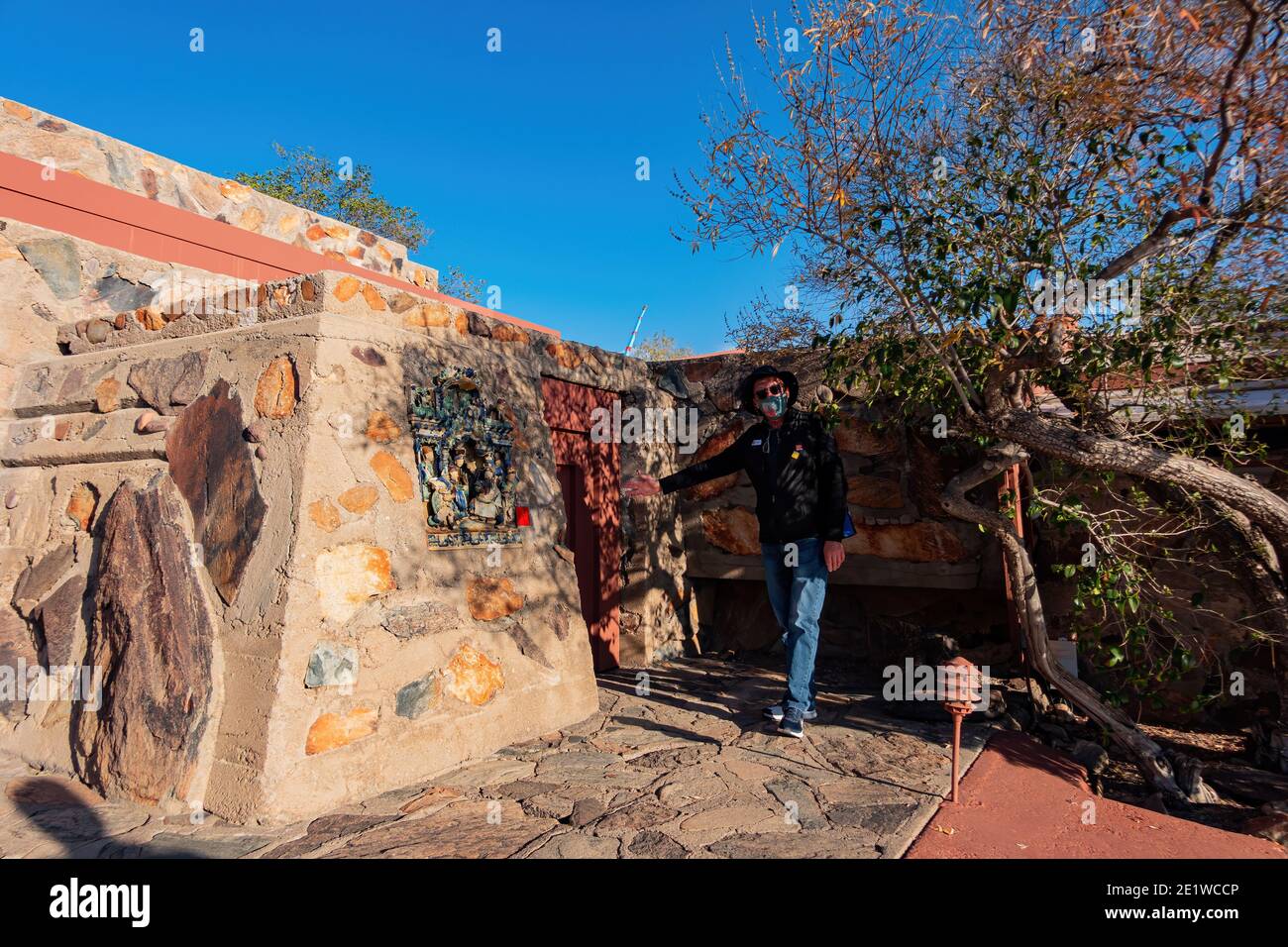 Phoneix, 2. JANUAR 2021 - Außenansicht des berühmten Taliesin West World Hertiage Gebäudes Stockfoto