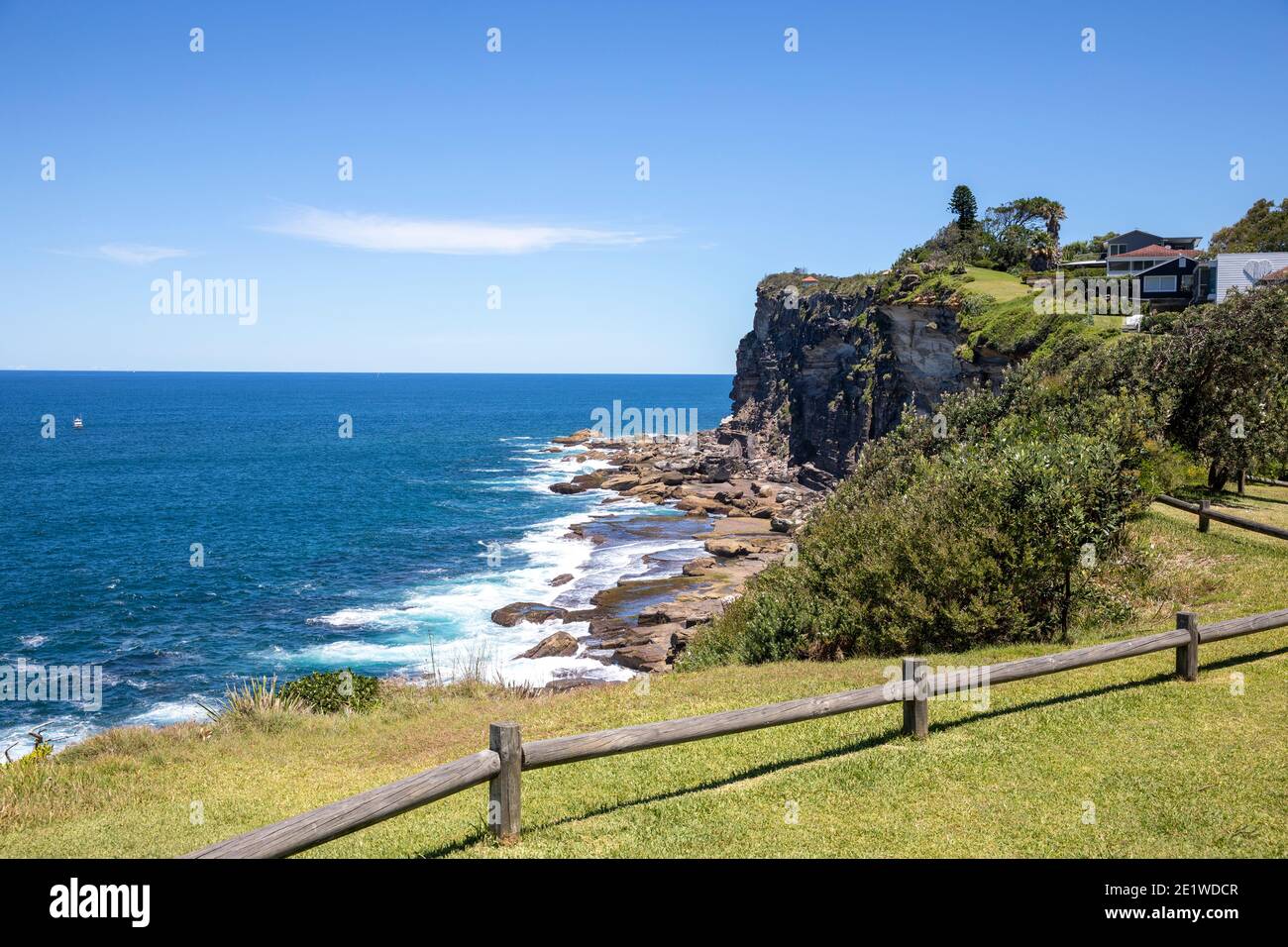 Bangalley Head und Bangalley Reserve zwischen Whale Beach und Avalon Beach in Sydney, in der jurassic Ära und eine beliebte Buschwanderung gebildet Stockfoto