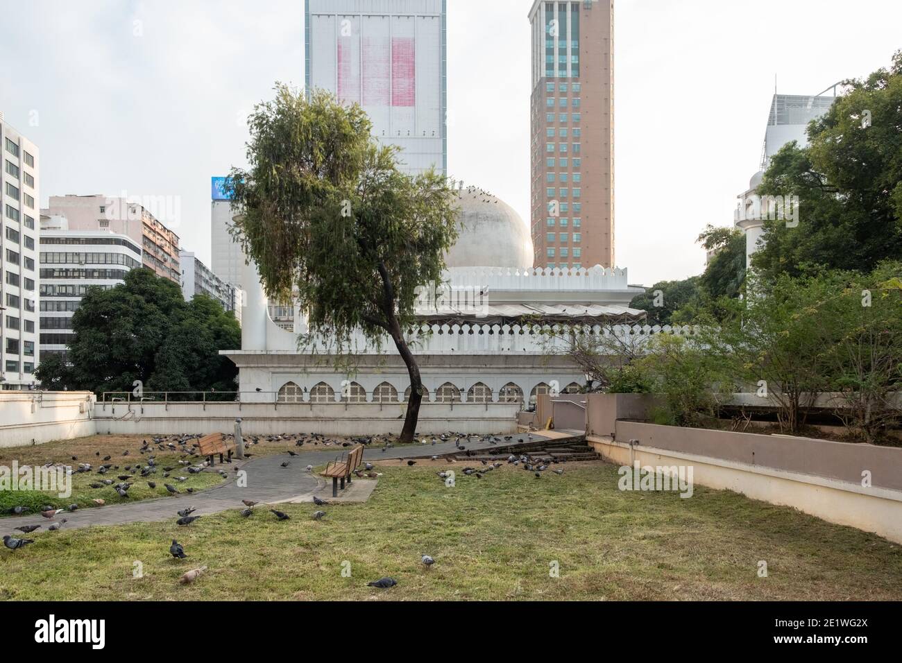 Die Rückseite der Kowloon Moschee an der Nathan Road sieht aus Sehr ruhig und friedlich inmitten der vierten Pandemiewelle In Hongkong Stockfoto