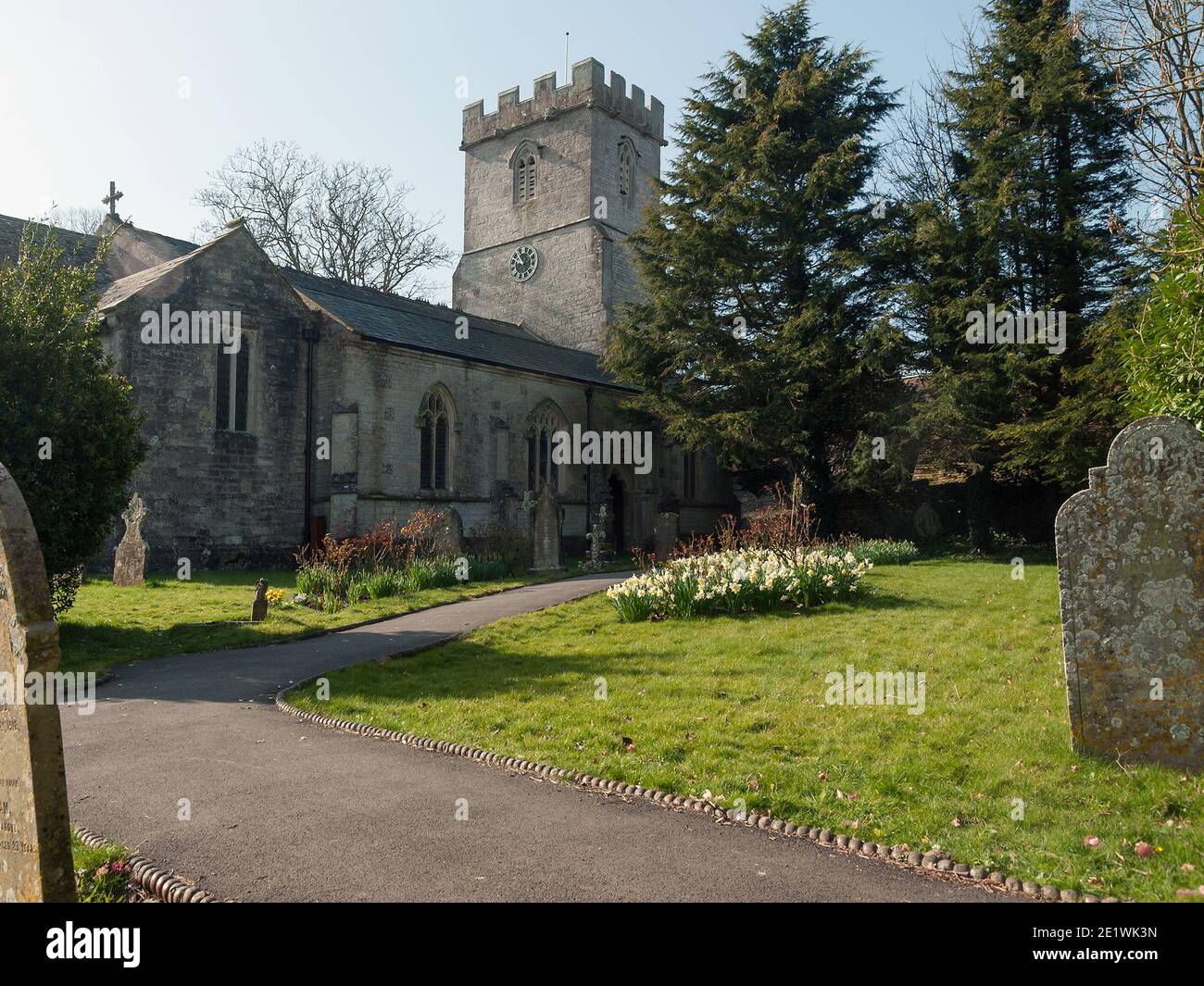 DORCHESTER, DORSET, Großbritannien - 19. MÄRZ 2009: Außenansicht der St. Christopher's Church im Dorf Winfrith Newburgh Stockfoto