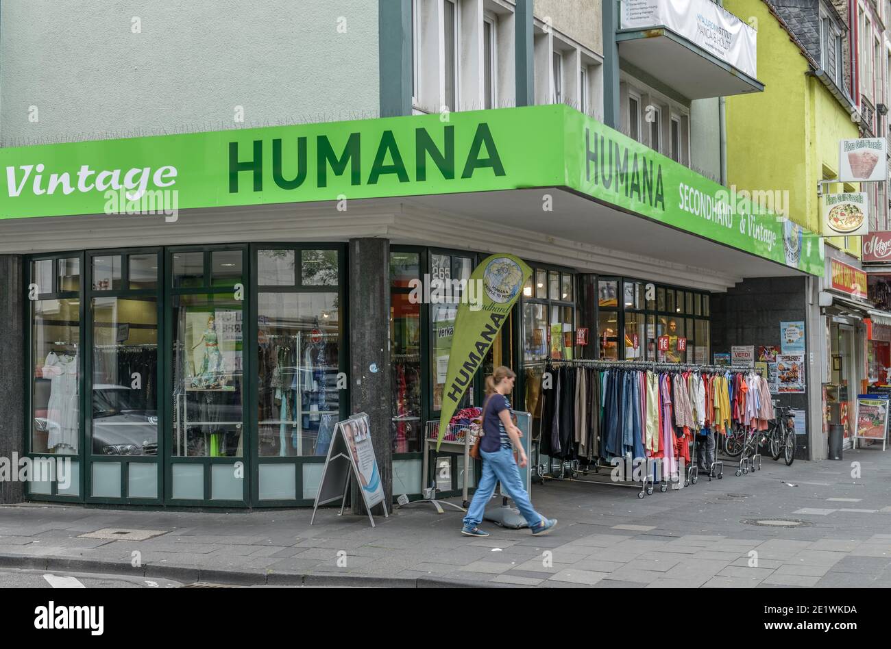 Humana Secondhand, Neusser Straße, Nippes, Köln, Nordrhein-Westfalen, Deutschland Stockfoto