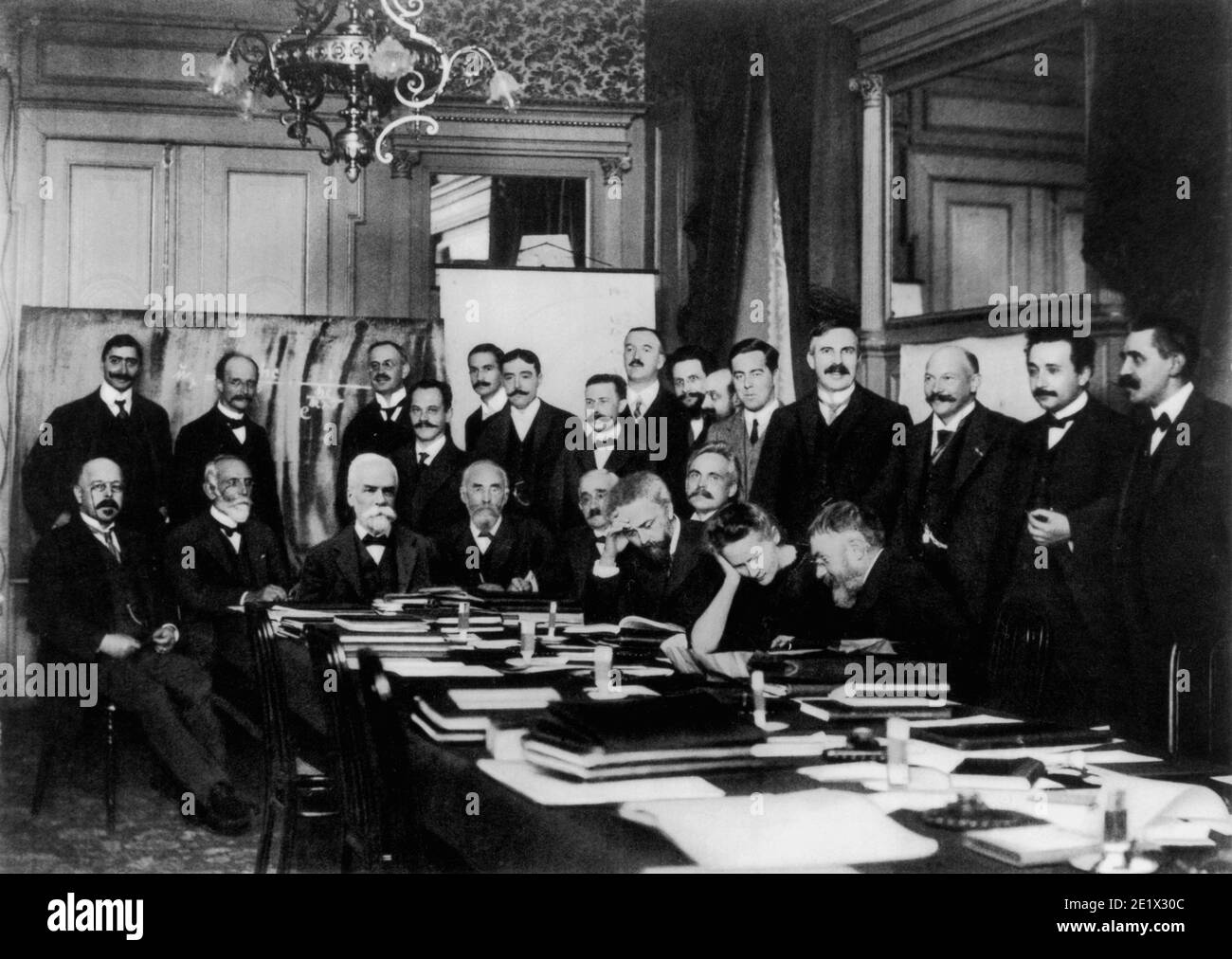 Belgien Brüssel Institut International de Physique Solvay in Leopold Park - Solvay Konferenz - Fünfte Konferenzteilnehmer, 1911 Stockfoto