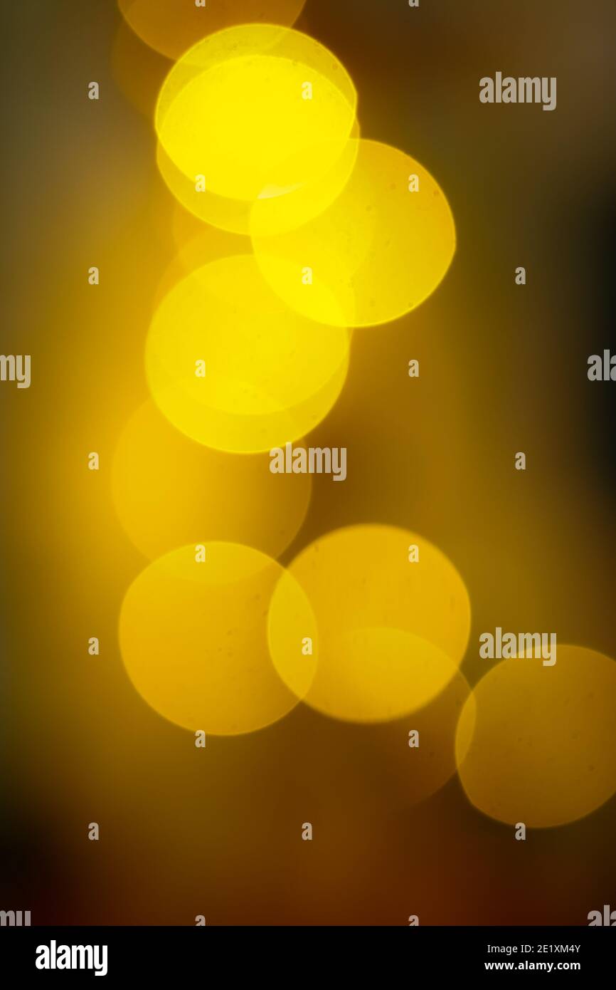 Blur Golden Bokeh Light Art Abstrakter Hintergrund. Bokeh Night Stock-Bilder. Stockfoto