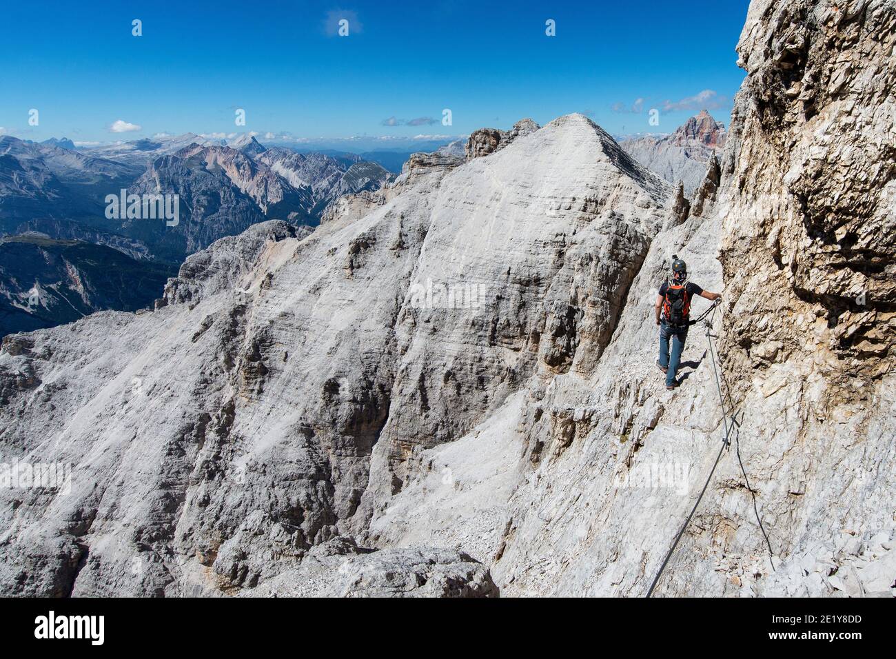 Ein Bergsteiger in den Dolomiten Stockfoto