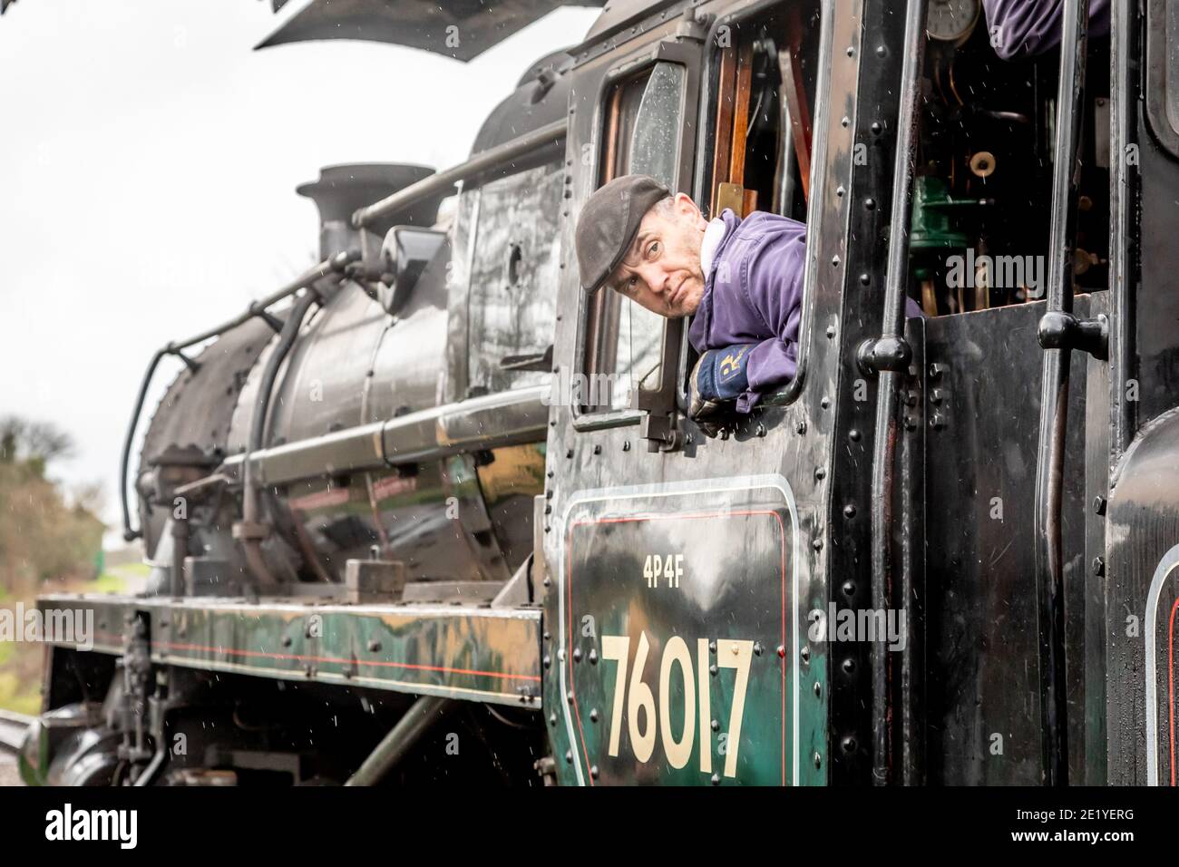 Der Fahrer von BR '4MT' 2-6-0 No. 76017, Ropley Stockfoto