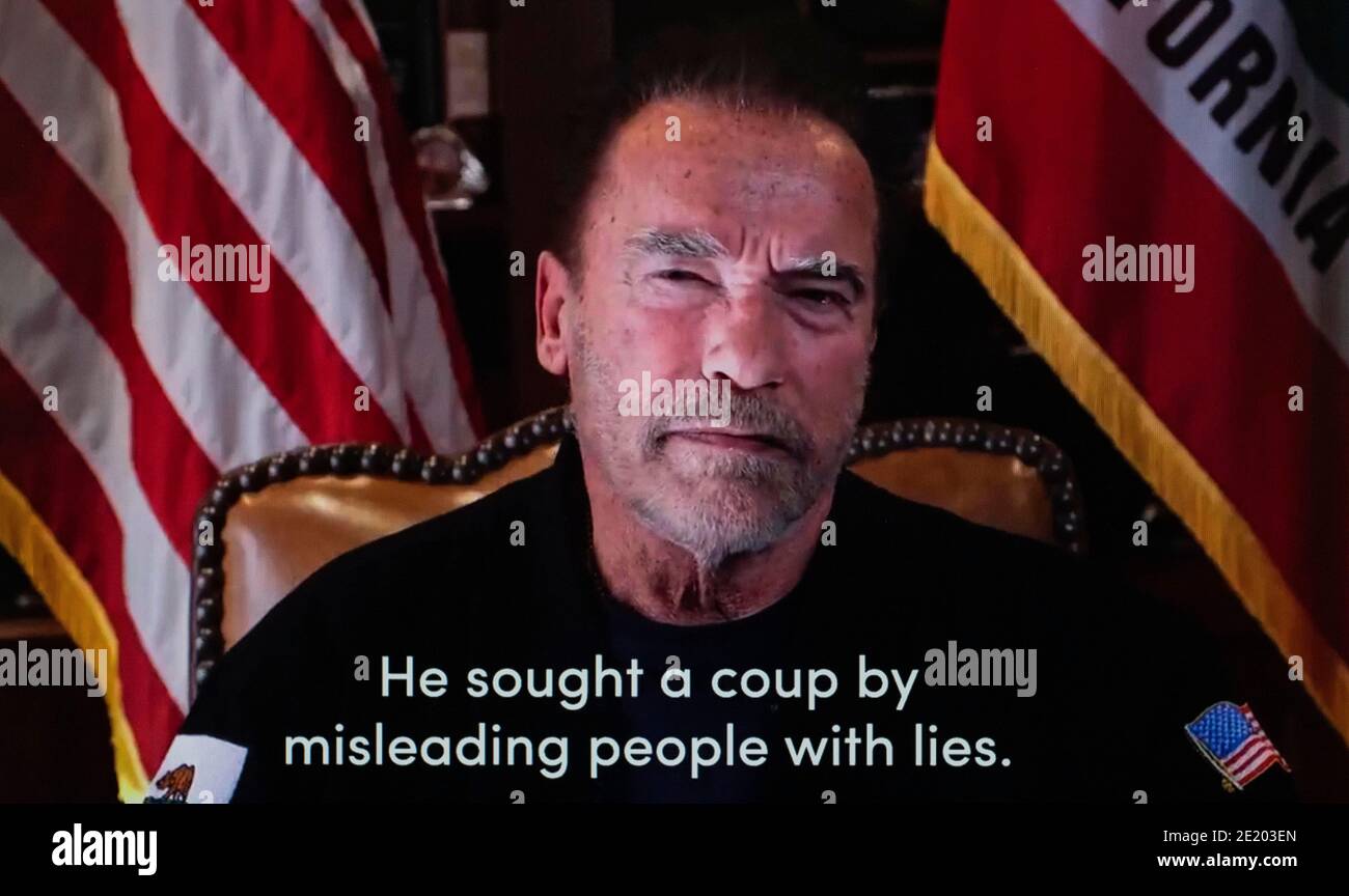 Los Angeles, Kalifornien, USAARNOLD SCHWARZENEGGER veröffentlicht ein Video über Twitter, in dem er erklärt, dass "Präsident Trump ein gescheiterter Führer ist. Er wird als der schlechteste Präsident aller Zeiten in die Geschichte eingehen.(Bildquelle: © Twitter/Arnold Schwarzenegger/ZUMA Wire) Bildquelle: ZUMA Press, Inc./Alamy Live News Stockfoto