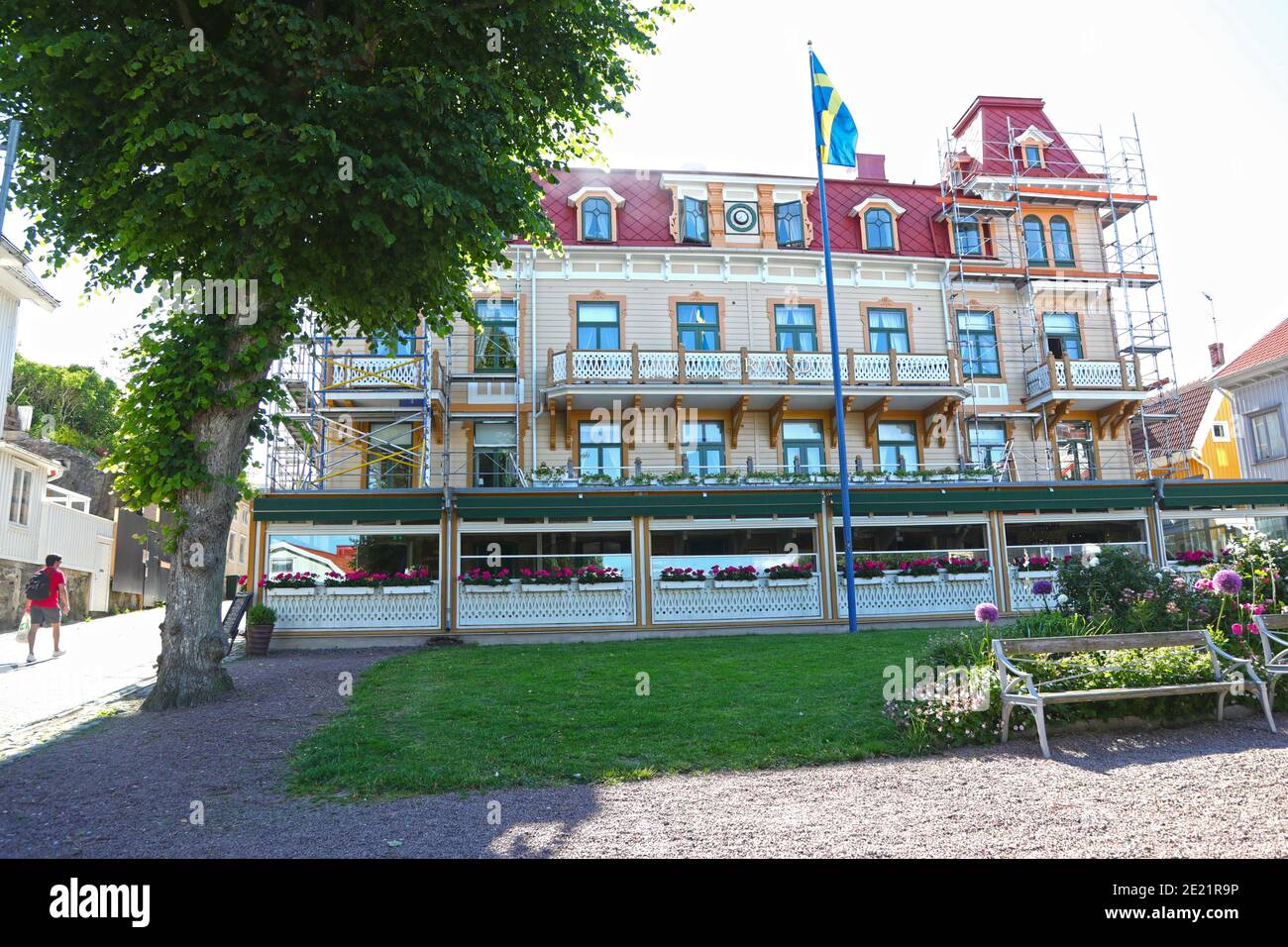 MARSTRAND, SCHWEDEN - 26. JUNI 2019: Grand Hotel auf Marstrand. Marstrand ist ein städtisches Gebiet in der Gemeinde Kungälv, auf Marstrandsön. Stockfoto