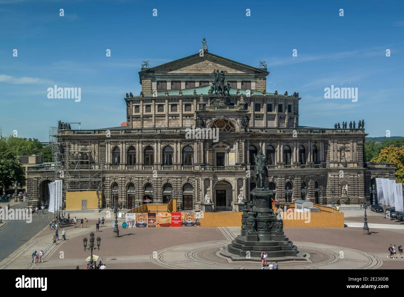 Semperoper, König-Johann-Denkmal, Dresden, Sachsen, Deutschland Stockfoto