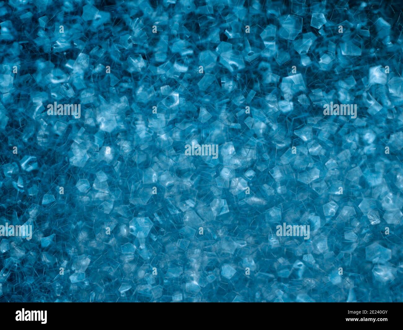 Nahaufnahme des Makrobilds auf blauen Seifenblasen, die den füllen Rahmen Stockfoto