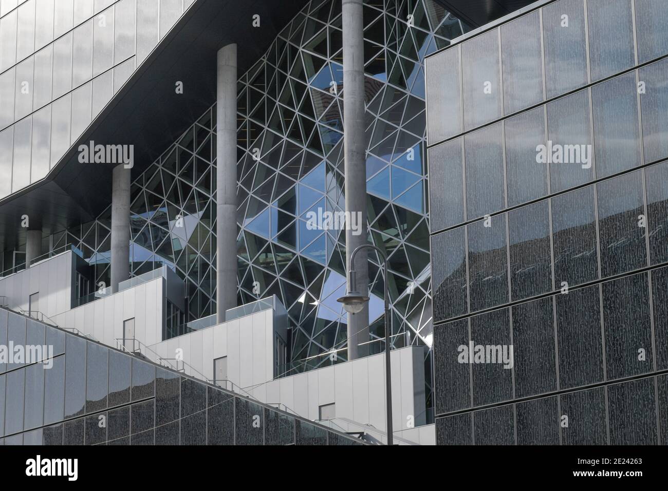 Berlin, 17.02.2020: Der Neubau des Axel-Springer-Verlages macht große Fortschritte. Der Bau des Architekten Rem Koolhaas steht vor der Vollendendung. Stockfoto