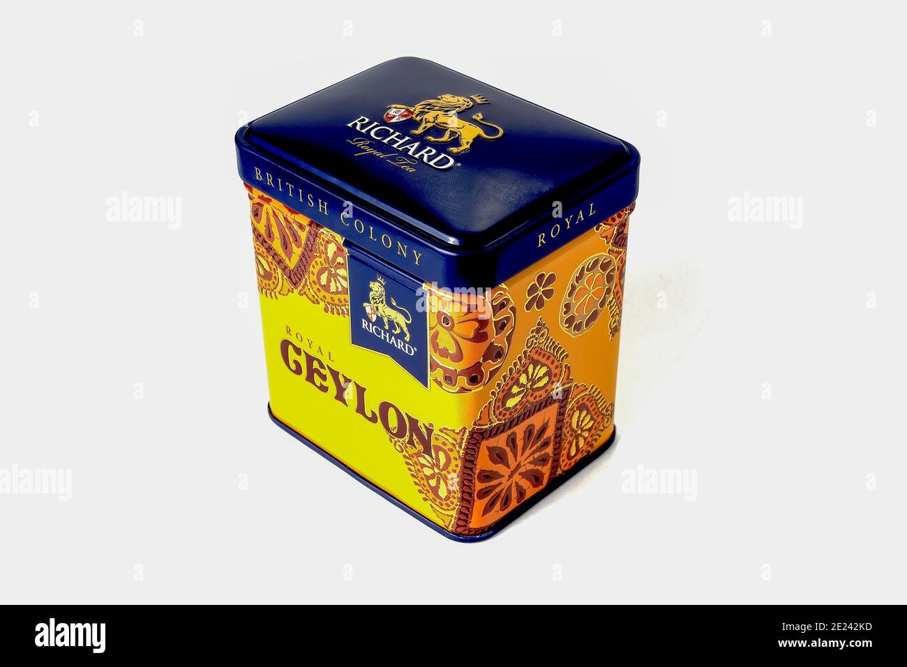 Novokuznetsk, Russland-08.11.2020.Royal Ceylon Geschenk-Set Schwarzer Tee Richard britische Kolonie Stockfoto