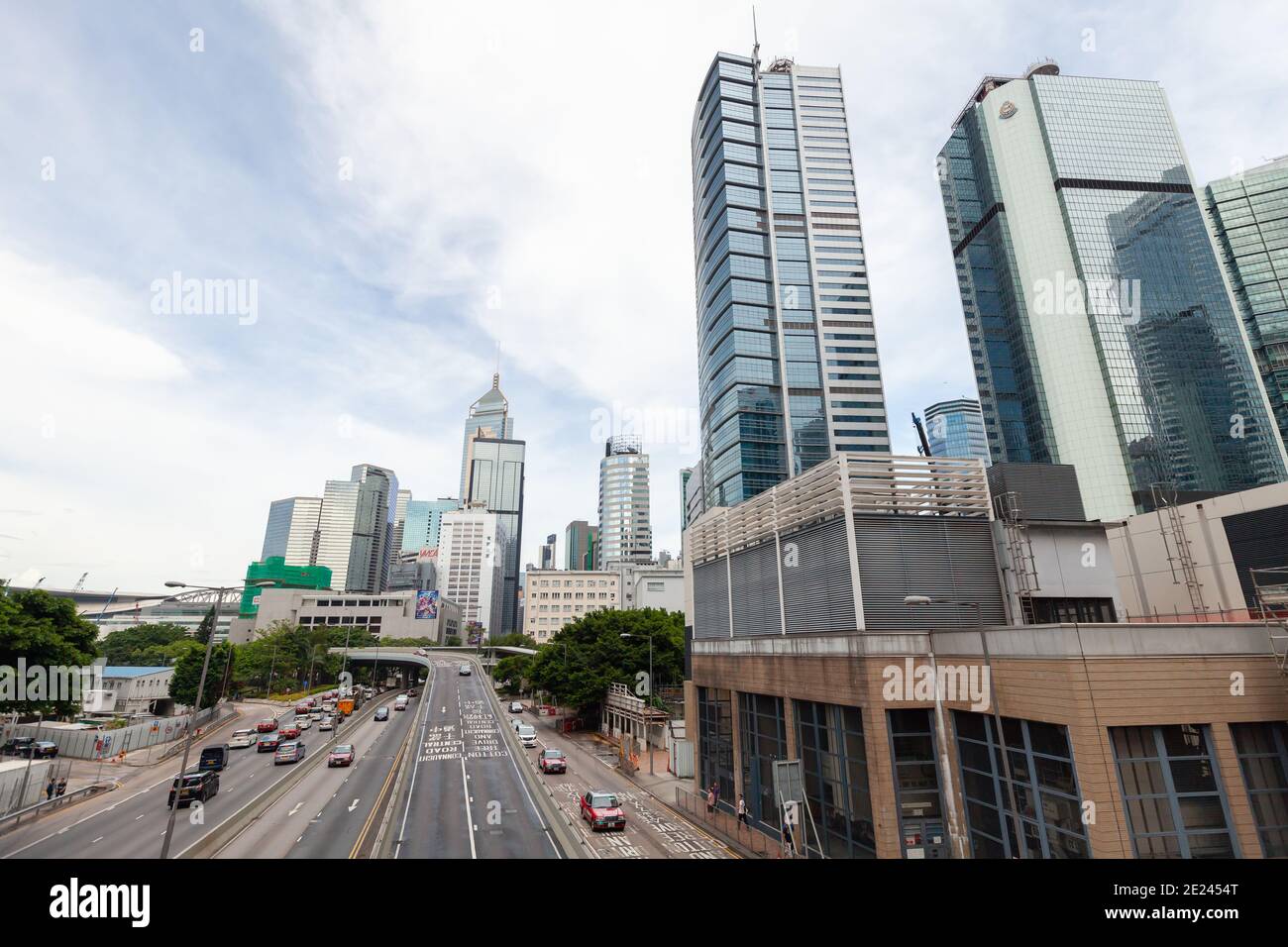 Hongkong - 15. Juli 2017: Blick auf die Straße von Hong Kong Stadtzentrum Stockfoto