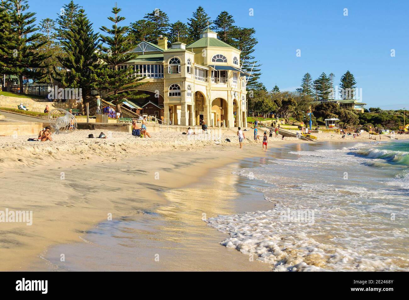 Indiana Tea House ist eines der Postkartengebäude von Perth - Cottesloe Beach, WA, Australien Stockfoto
