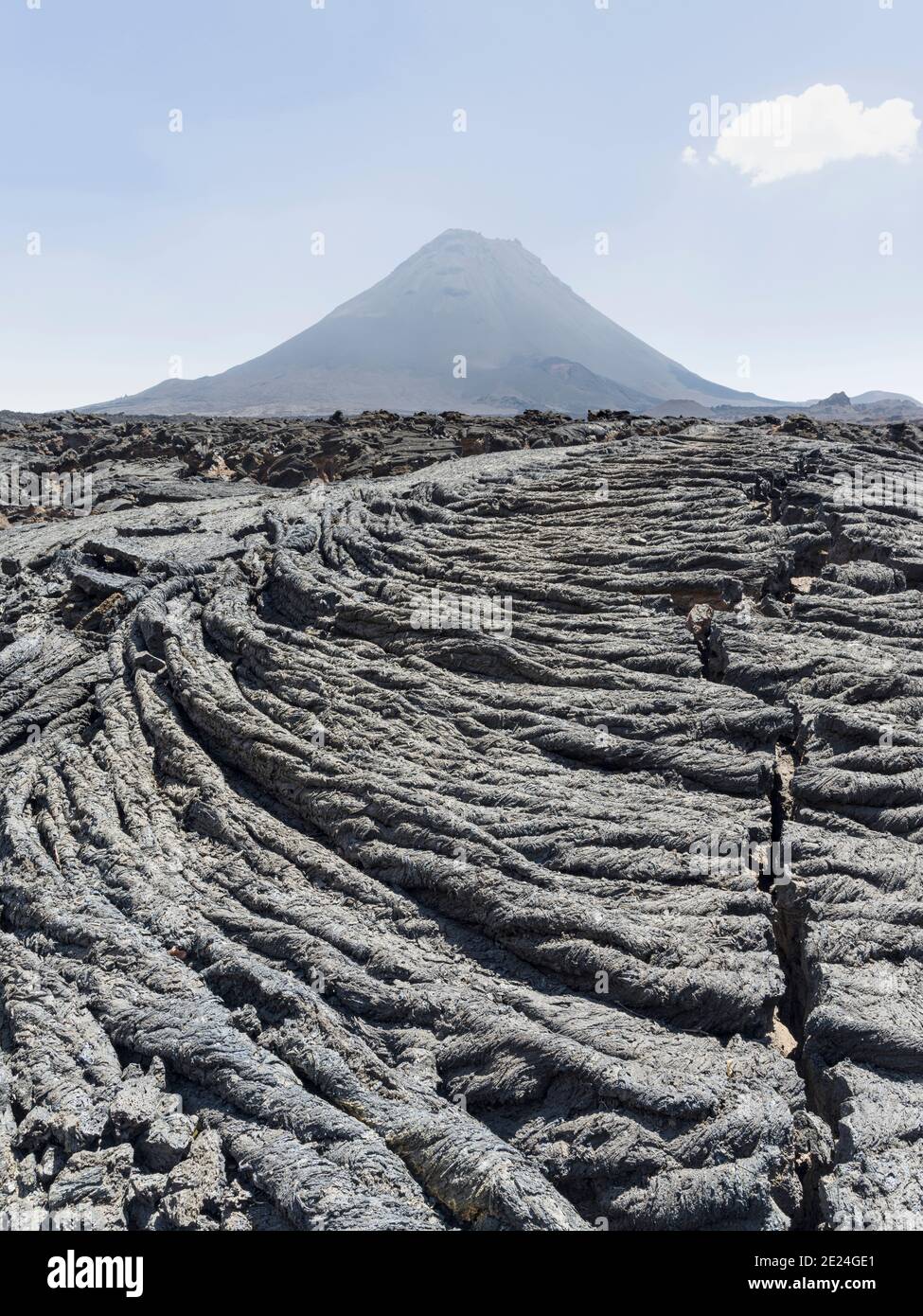 Pahoehoe. Stratovulkan Pico do Fogo. Fogo Island (Ilha do Fogo), Teil von Kap Verde im zentralatlantik. Stockfoto