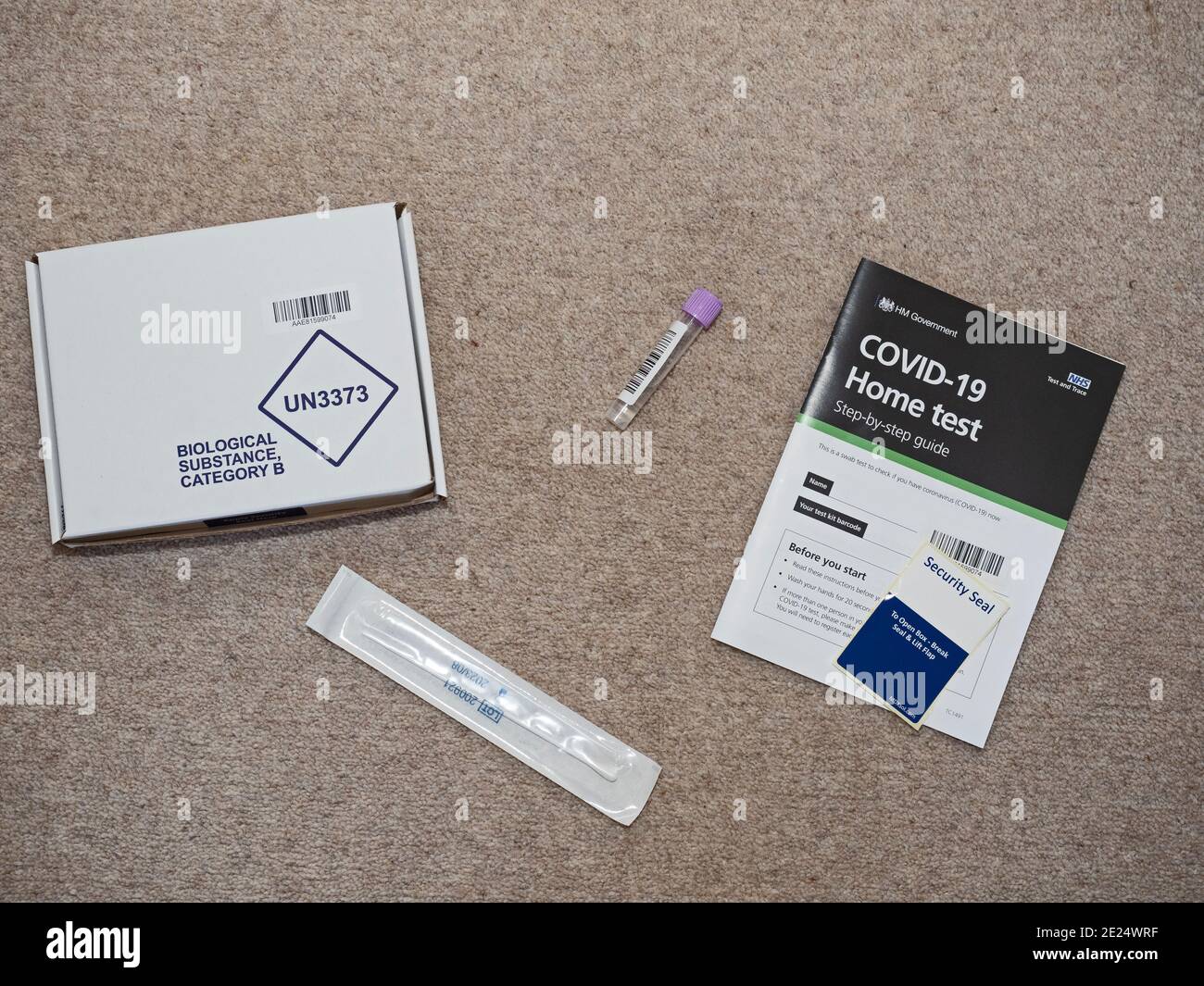 Covid-19 Heimtest-Kit von der britischen Regierung, Januar 2021 Stockfoto