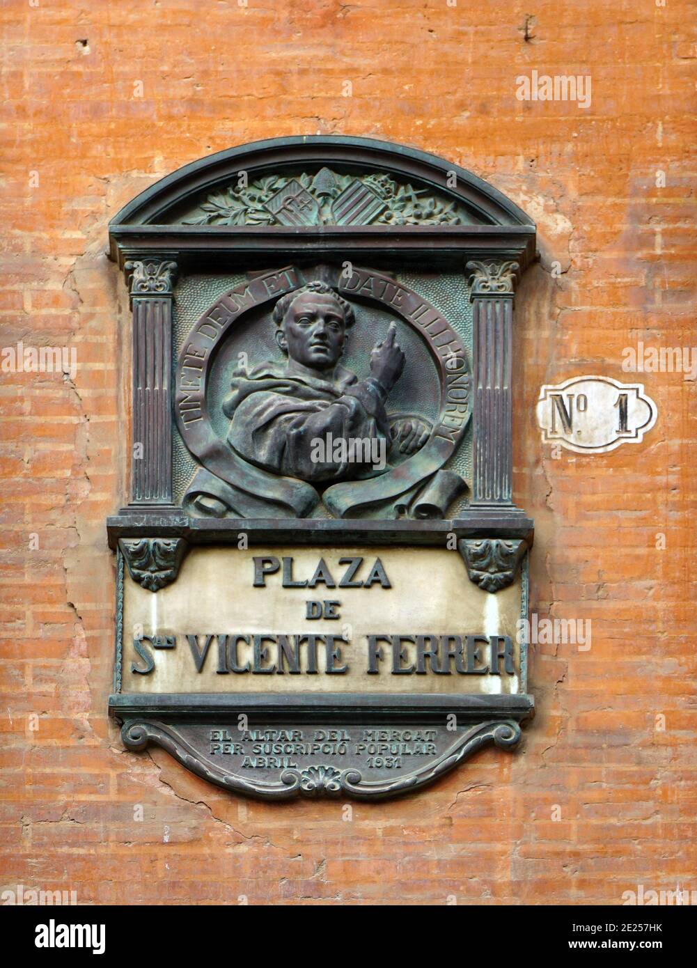 Plaza de San Vicente de Ferrer.El Altar del Mercat por Suscripcio popular.Abril 1931.Valencia Spanien Stockfoto