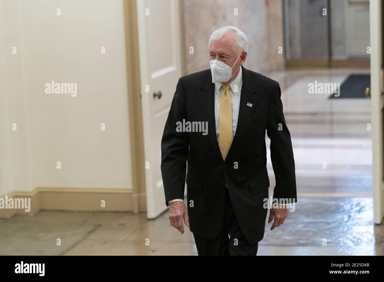Washington DC - der Mehrheitsführer des Hauses Steny Hoyer kommt auf dem Capitol Hill an. Foto: Chris Kleponis/Sipa, USA. Januar 2021. Quelle: SIPA USA/Alamy Live News Stockfoto