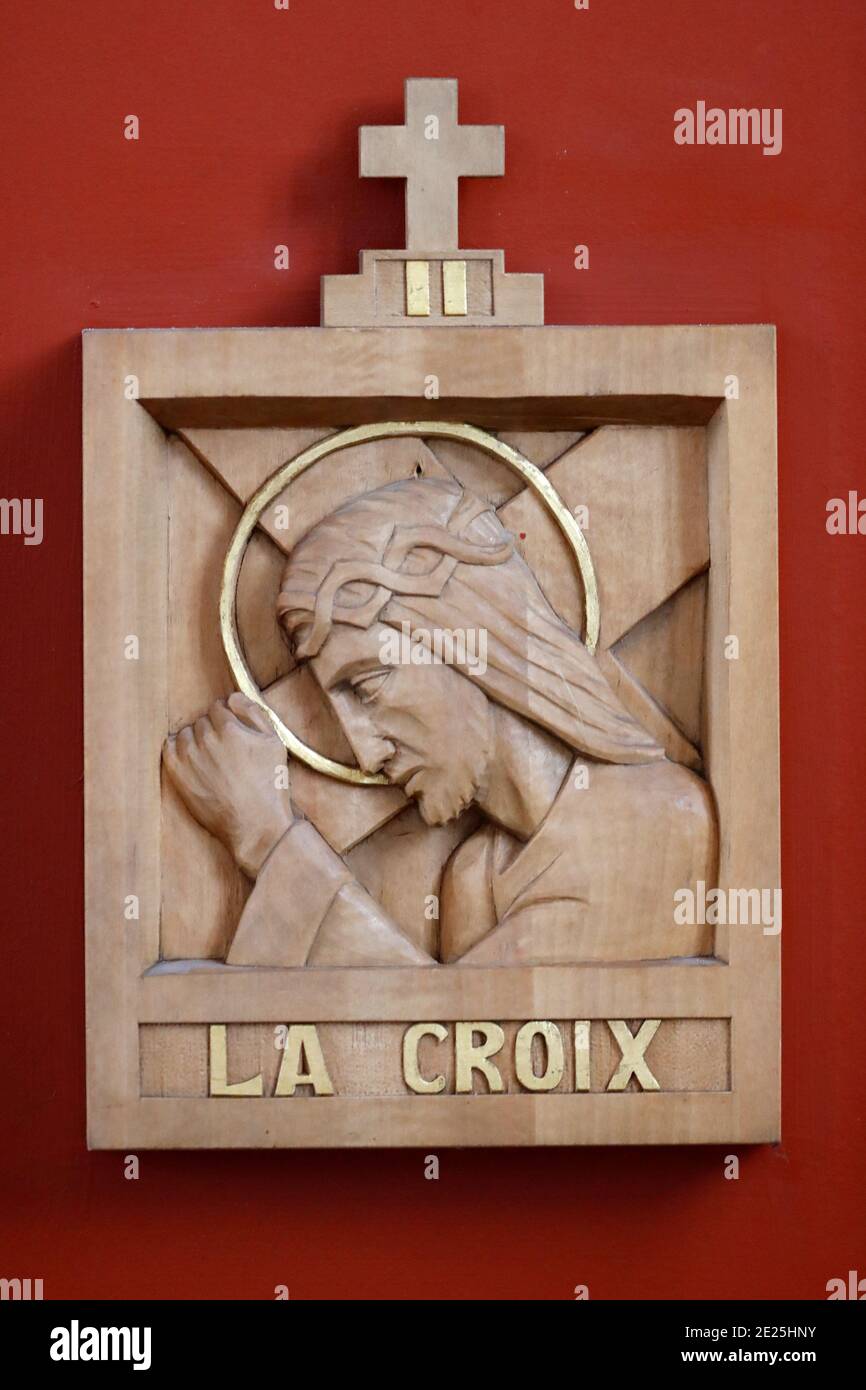 Jesus Nimmt Sein Kreuz Auf Stockfotos Und Bilder Kaufen Alamy