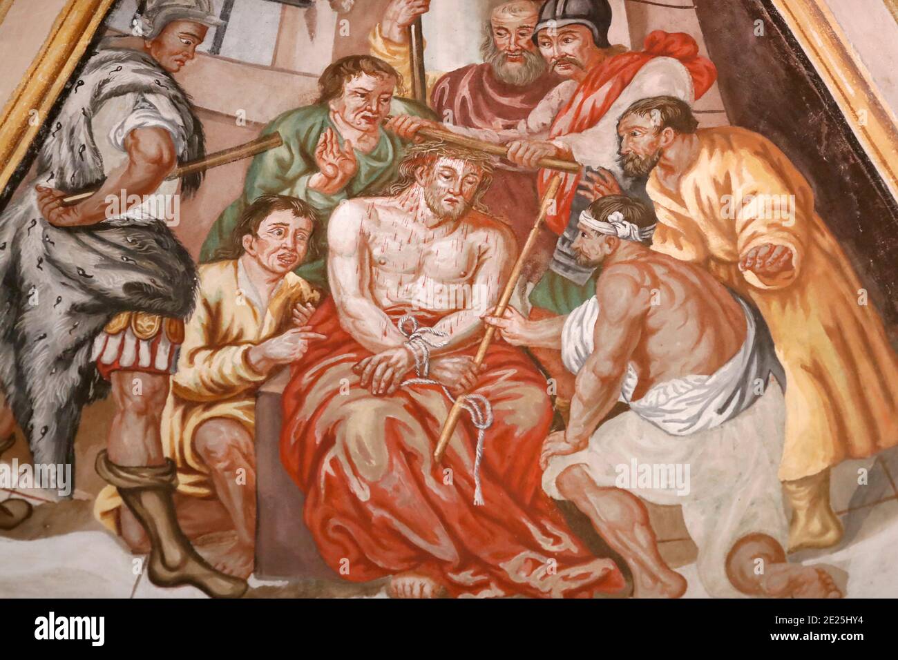 Kirche Notre Dame de l’Assomption de Cordon. Fresko. Passion Christi. Jesus ist geißelt und mit Dornen gekrönt. Frankreich. Frankreich. Stockfoto
