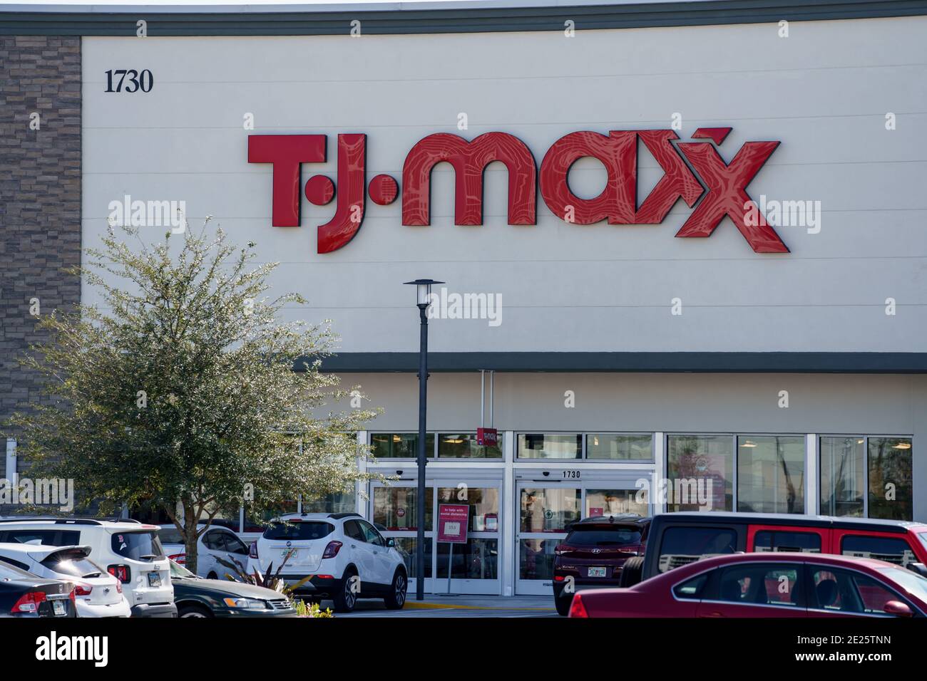 Tj Maxx Stockfotos Und Bilder Kaufen Alamy