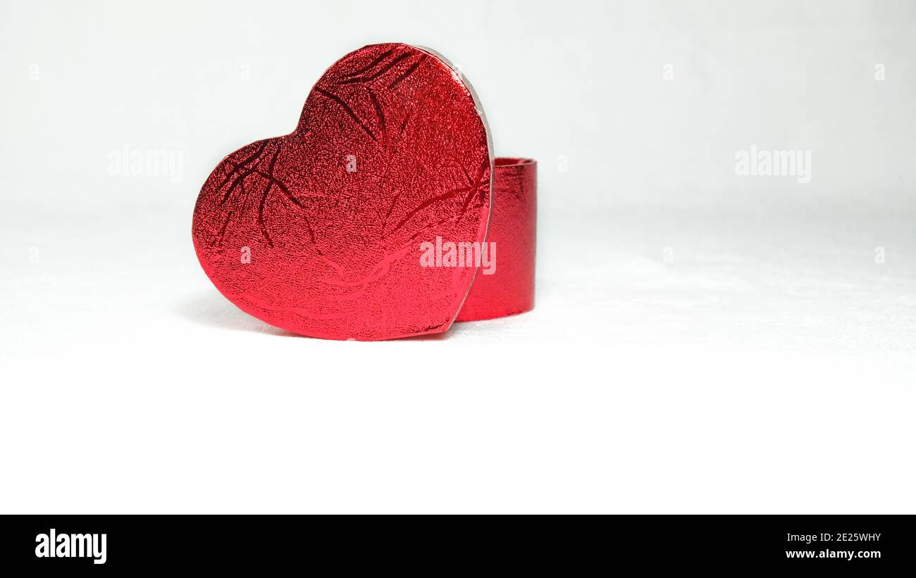 Rotes Herz am Valentinstag Stockfoto