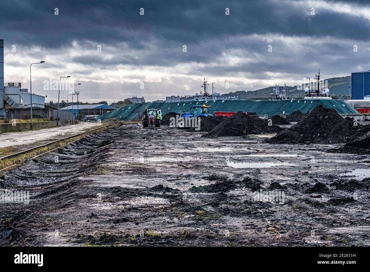 Industrierohre auf der Baustelle Stockfoto