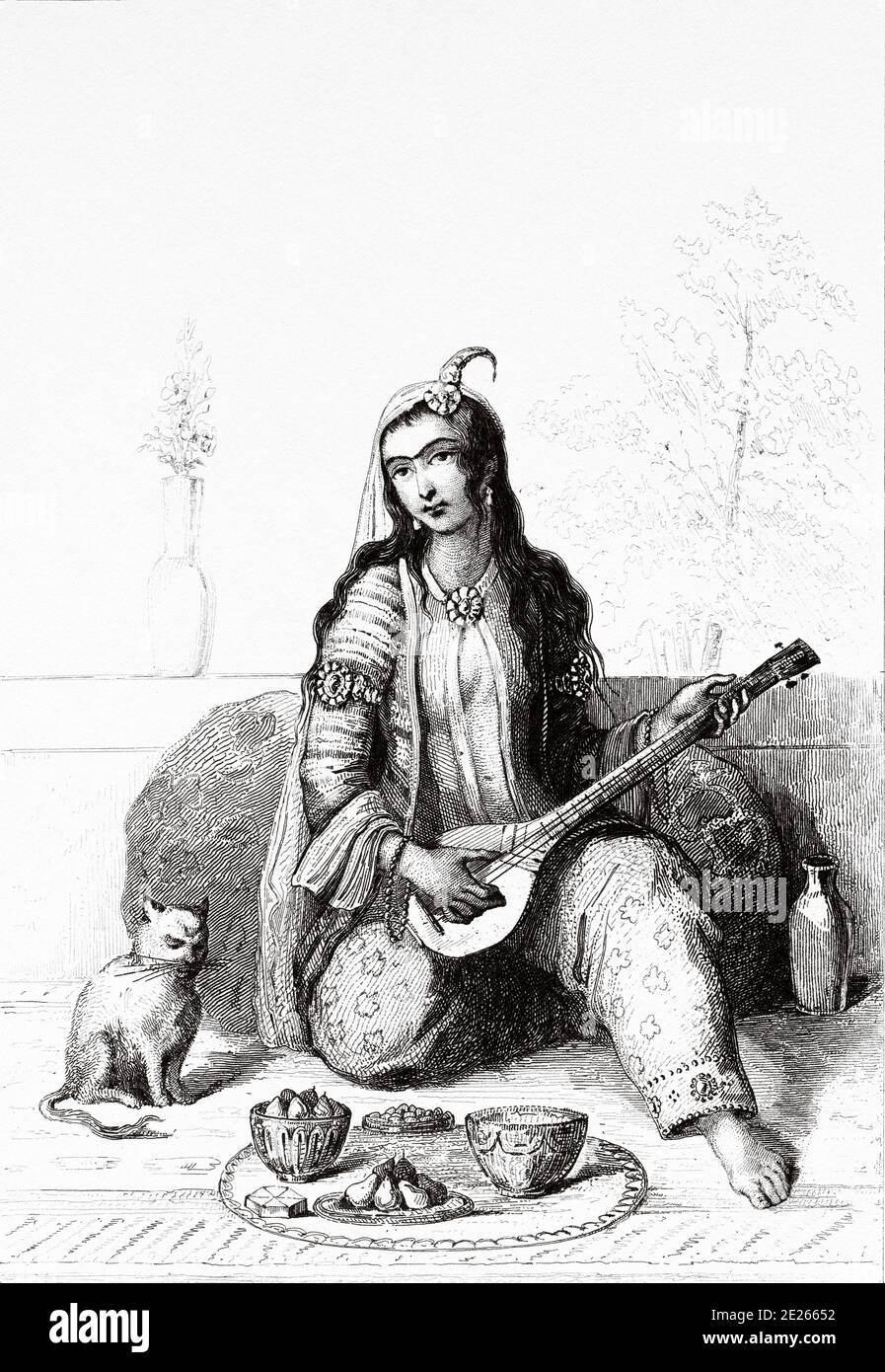 Dame mit typischen Kleid spielt Musik in einem Harem. Iran. Alter Stahl graviert antiken Druck. Veröffentlicht in L'Univers La Perse, in 1841. Geschichte des alten persischen Reiches Stockfoto
