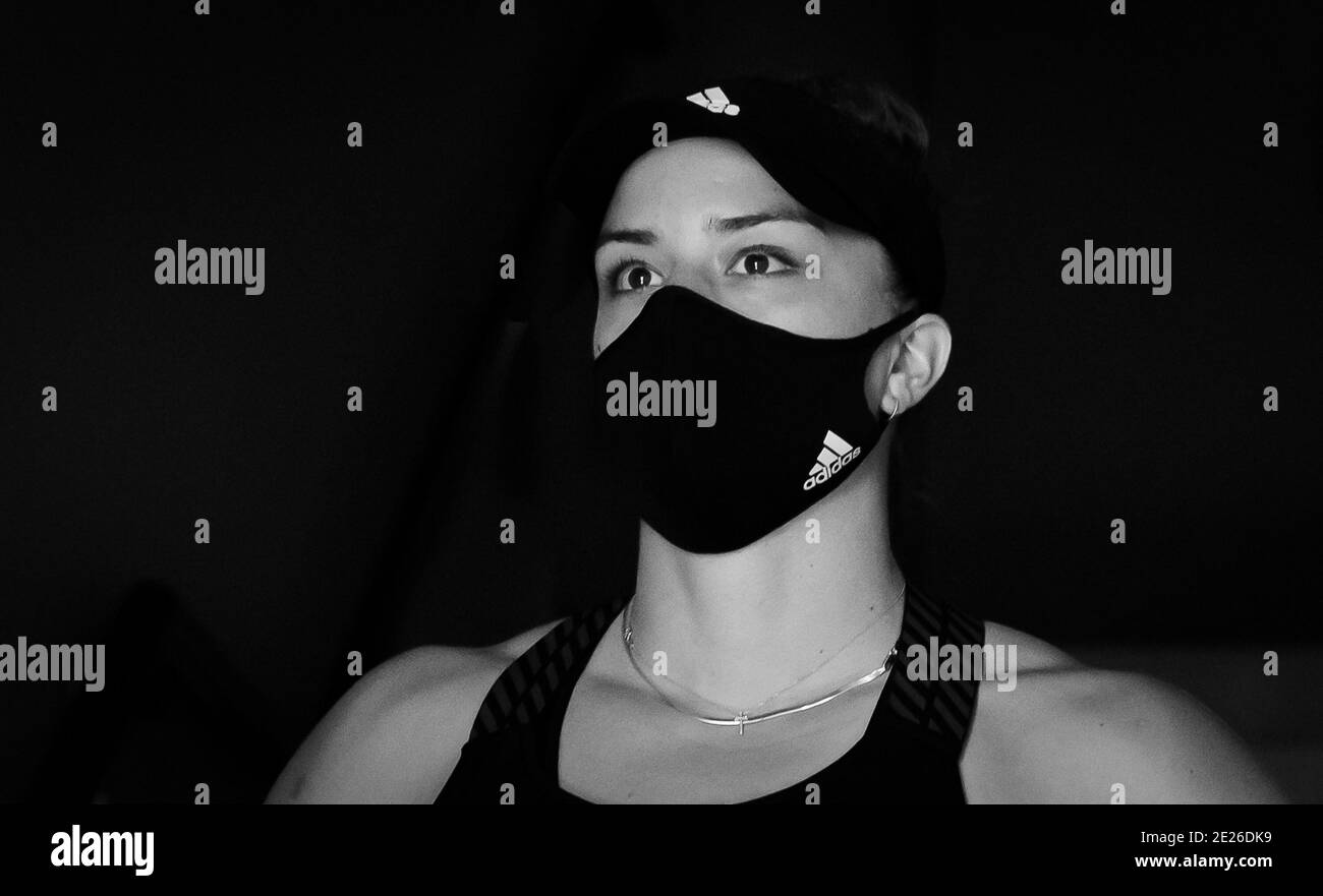 Maria Sakkari aus Griechenland vor ihrem Halbfinalspiel beim 2021 Abu Dhabi WTA Women's Tennis Open WTA 500 Turnier am 12. Januar 2021 in Abu Dhabi, Vereinigte Arabische Emirate - Foto Rob Prange / Spanien DPPI / DPPI / LiveMedia Stockfoto