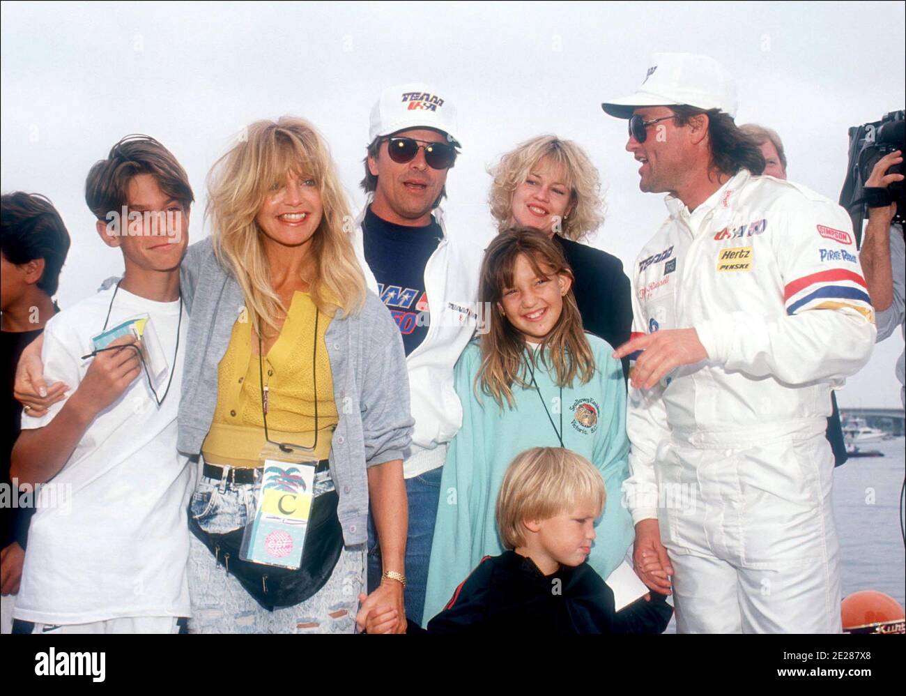 Oliver Hudson, Goldie Hawn, Wyatt Russell, Kate Hudson, Kurt Russell, Wyatt Russell, Don Johnson und Melanie Griffith Quelle: Ralph Dominguez/MediaPunch Stockfoto