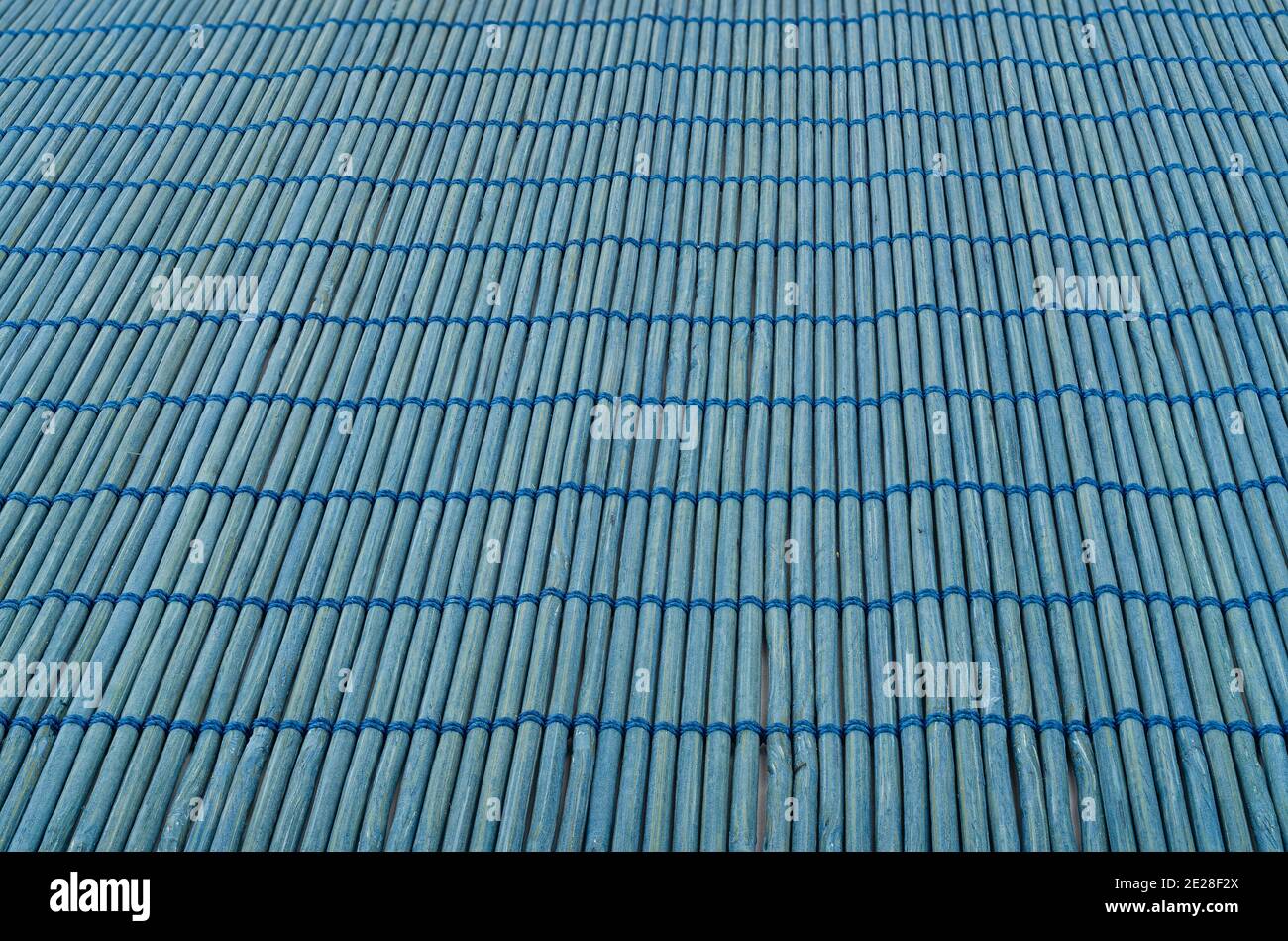 Vollrahmen der blauen Lebensmittelmatte. Food Matte Textur traditionelle Küchenutensilien. Stockfoto